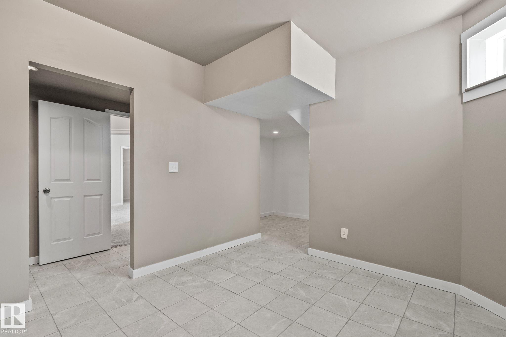 Photo 30 at 522 Hunters Way NW, Haddow, Edmonton