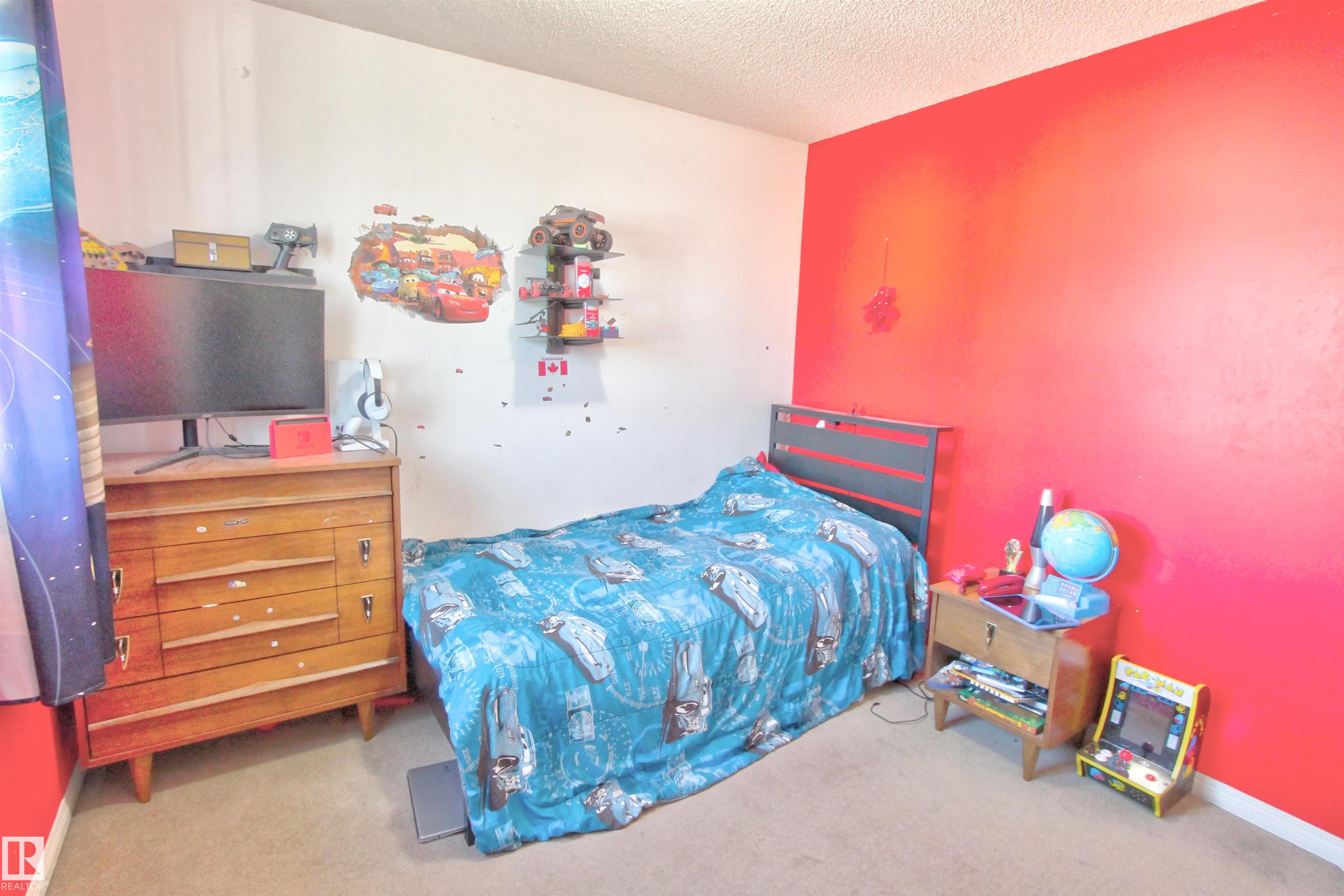 Photo 12 at 14820 140 Street NW, Cumberland, Edmonton
