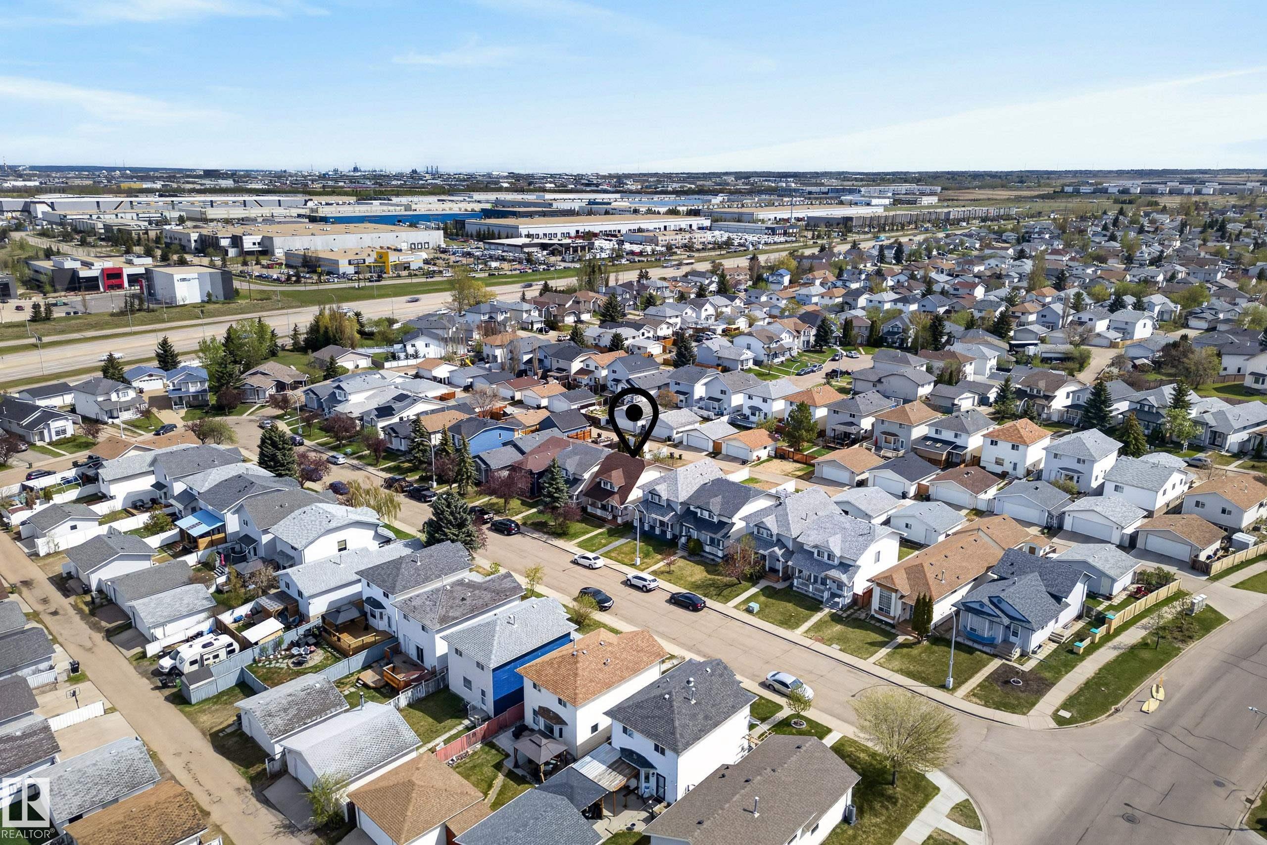 https://zimg.paragon.ice.com/ParagonImages/Property/PM/RAE/225401372/51/0/0/e6851d761295055de644dc47792d85bc/1/e303de4161a73d7d7994e88a3e3a9619/225401372-3eb6b9a1-c0bf-4a3e-97c2-1139adee48a5.JPG