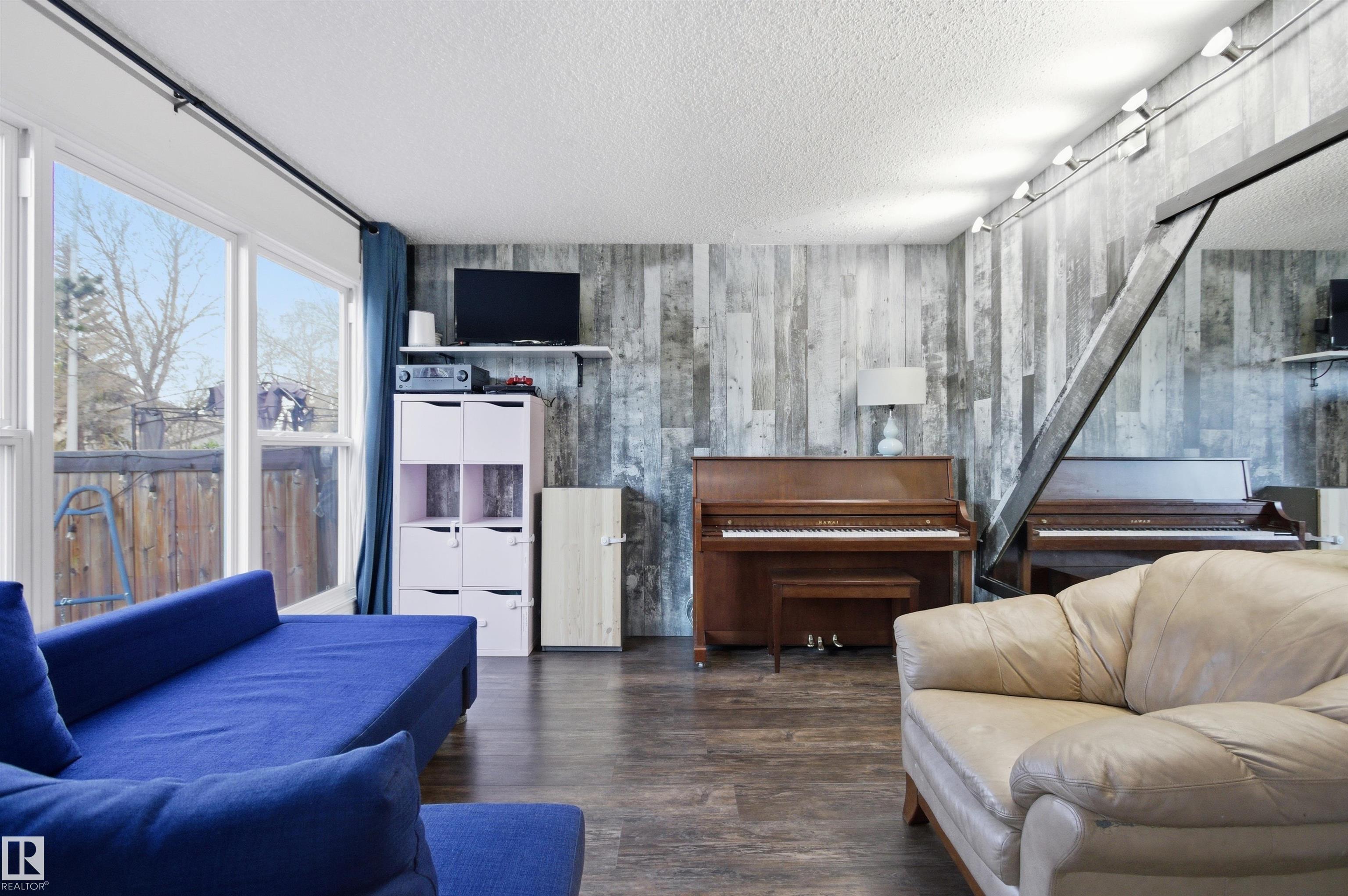 Photo 17 at 344 Grandin Village, Grandin, St. Albert