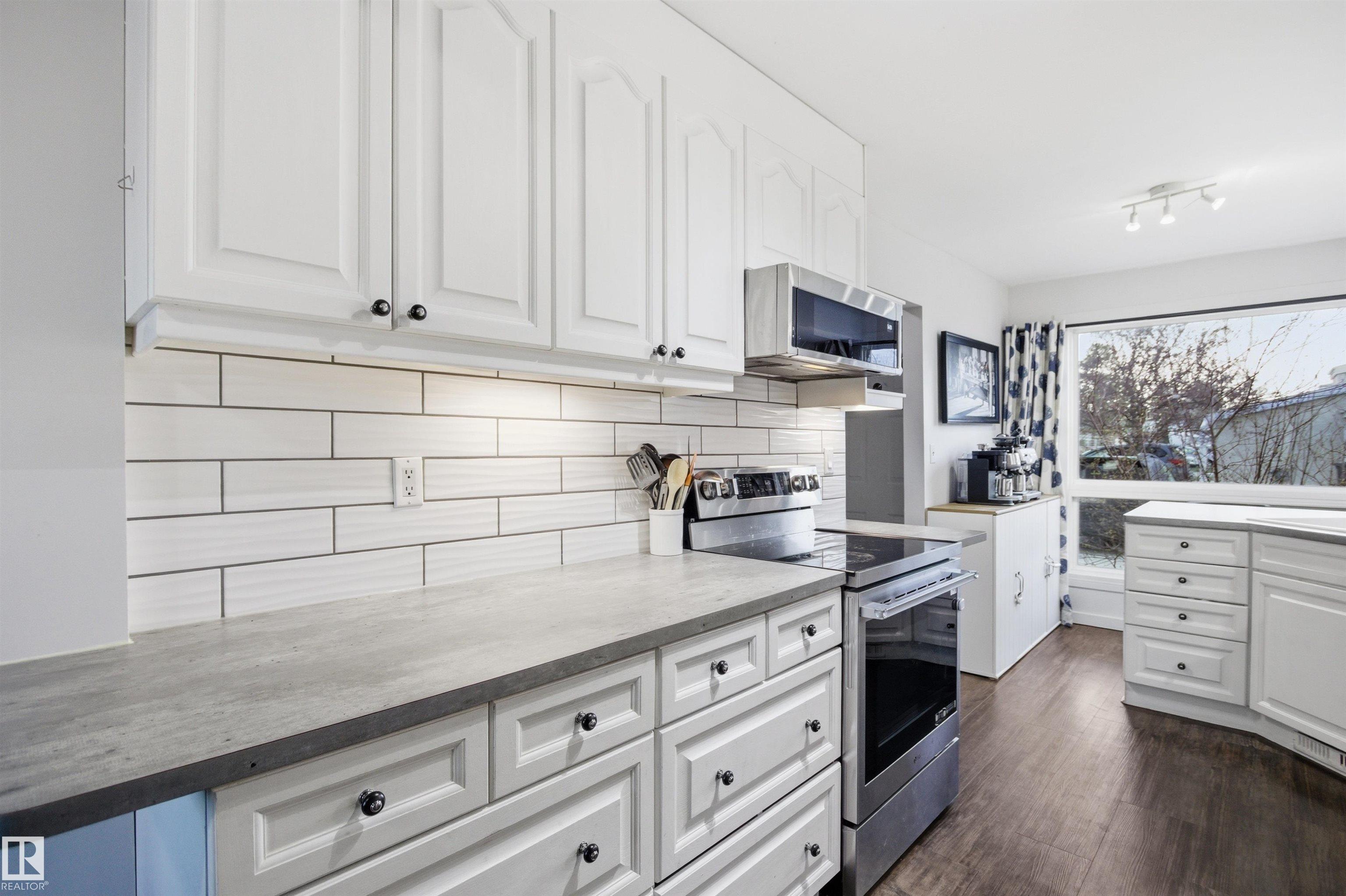 Photo 10 at 344 Grandin Village, Grandin, St. Albert