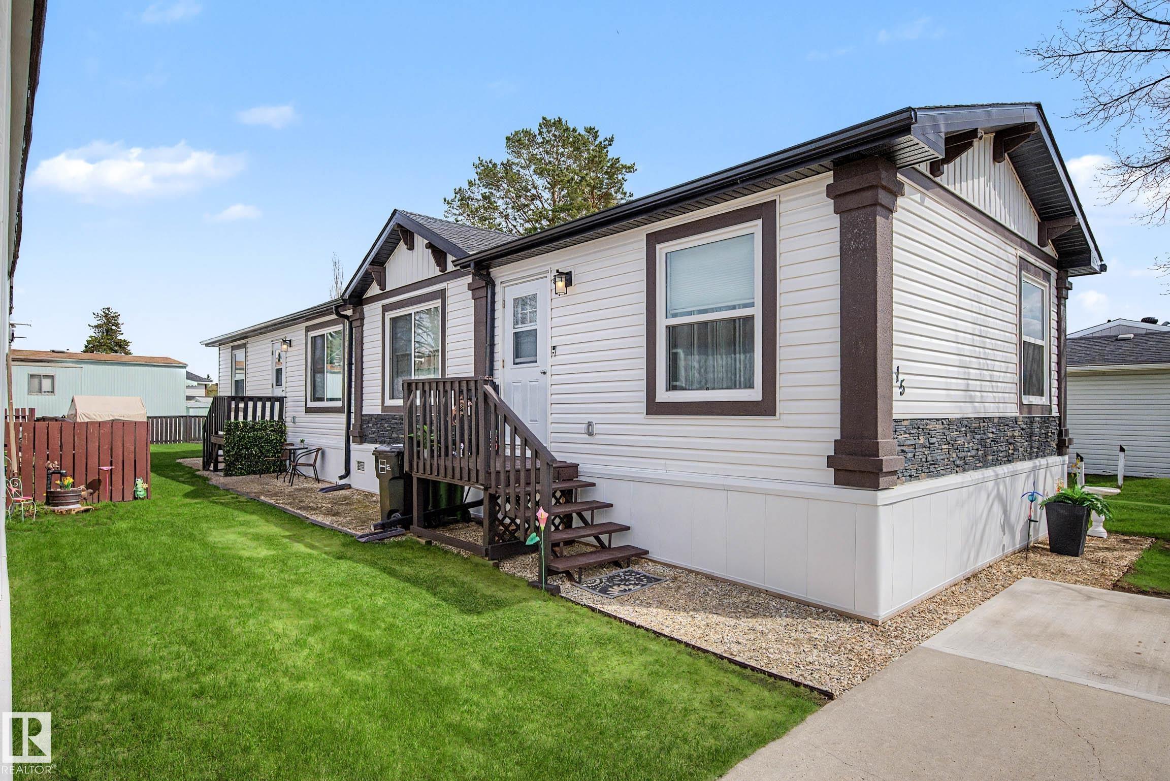 Picture for #15 12604 153 AV NW