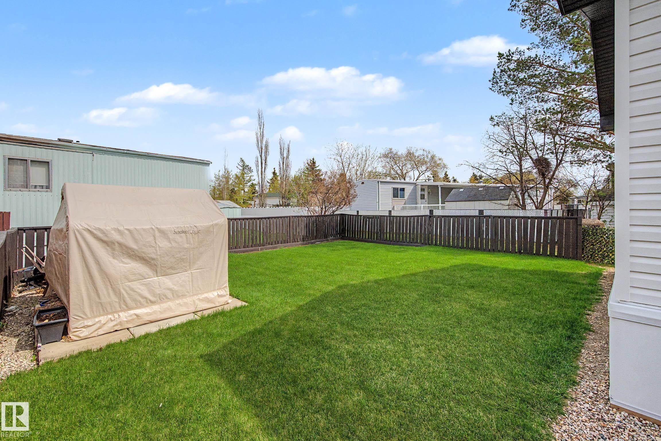 https://zimg.paragon.ice.com/ParagonImages/Property/PM/RAE/225401374/25/0/0/7564cf3caad1dbad8b9ef7f75733588a/1/9636cf238223508b5d0ffd87a9ecc99f/225401374-fdebee09-7fed-467a-8215-5b3ecd3f0950.JPG