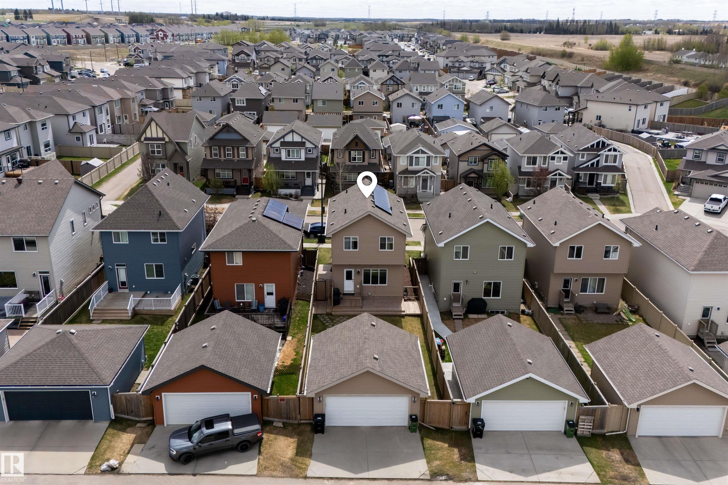 Photo 42 at 828 36 Avenue NW, Maple Crest, Edmonton