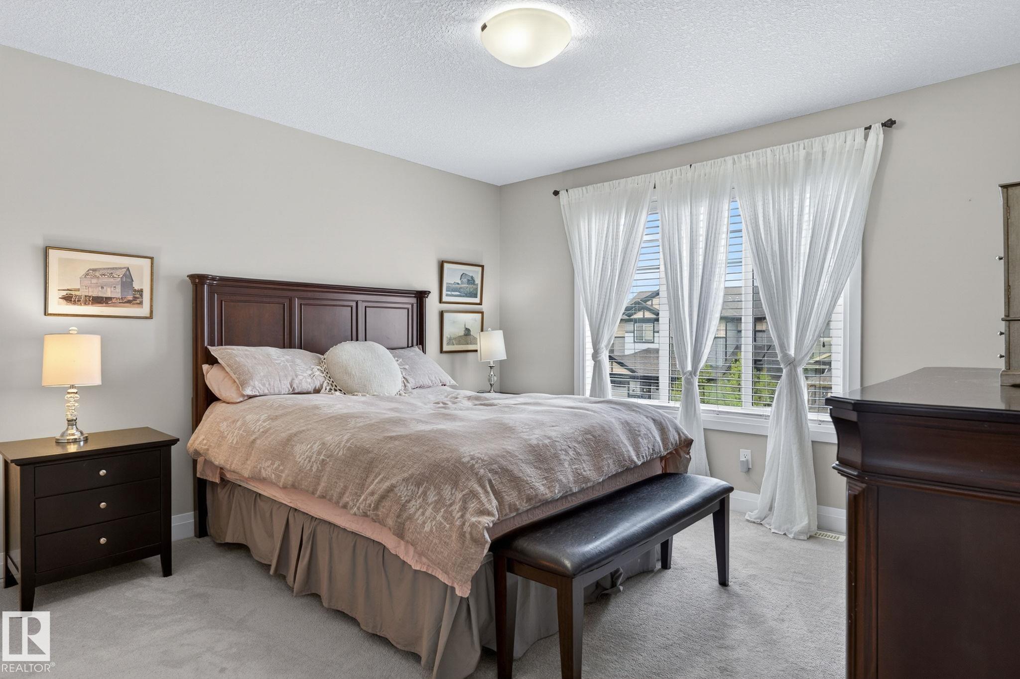 Photo 33 at 83 Sandalwood Place, Suntree, Leduc