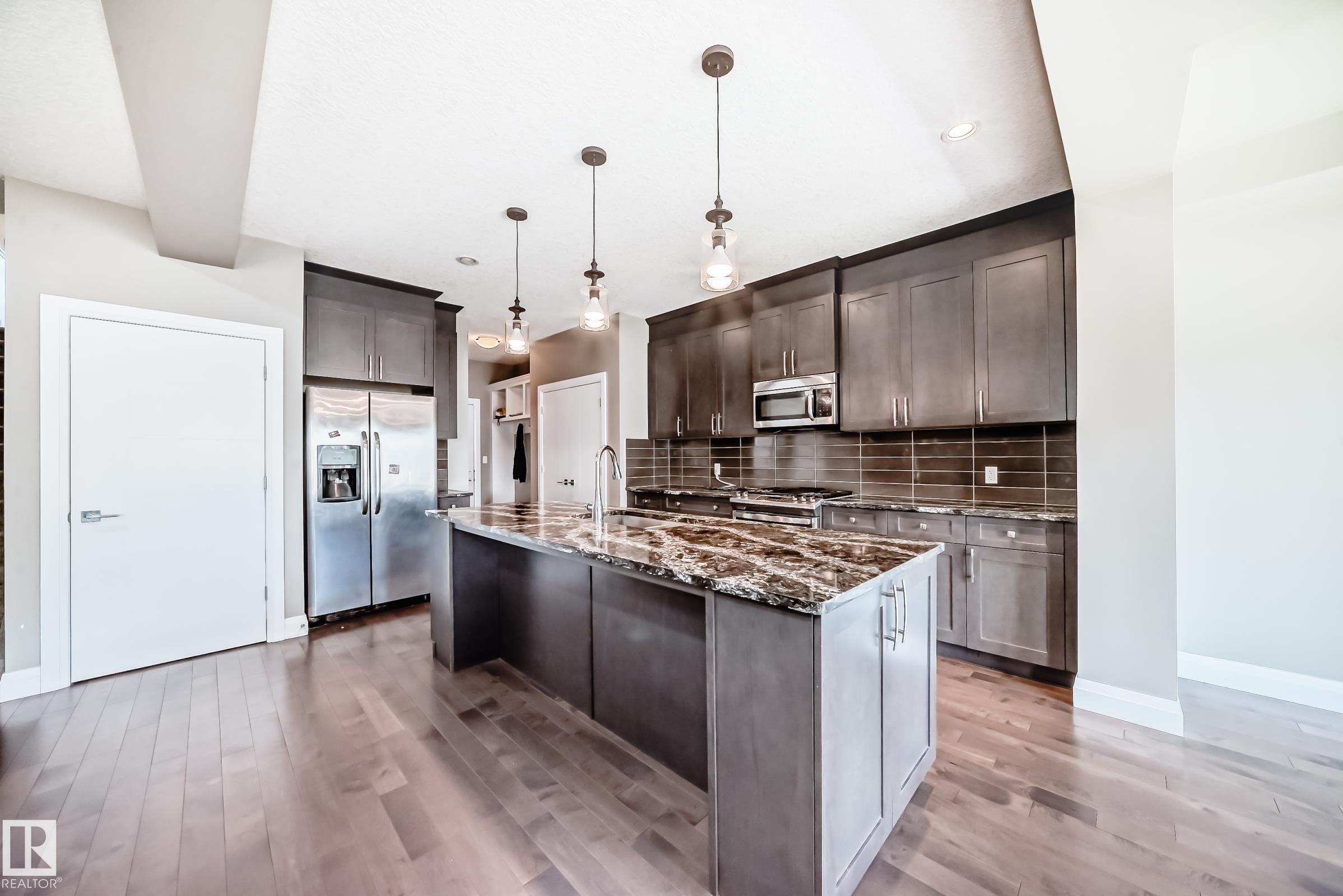 4155 Charles Link SW, Chappelle Area, Edmonton