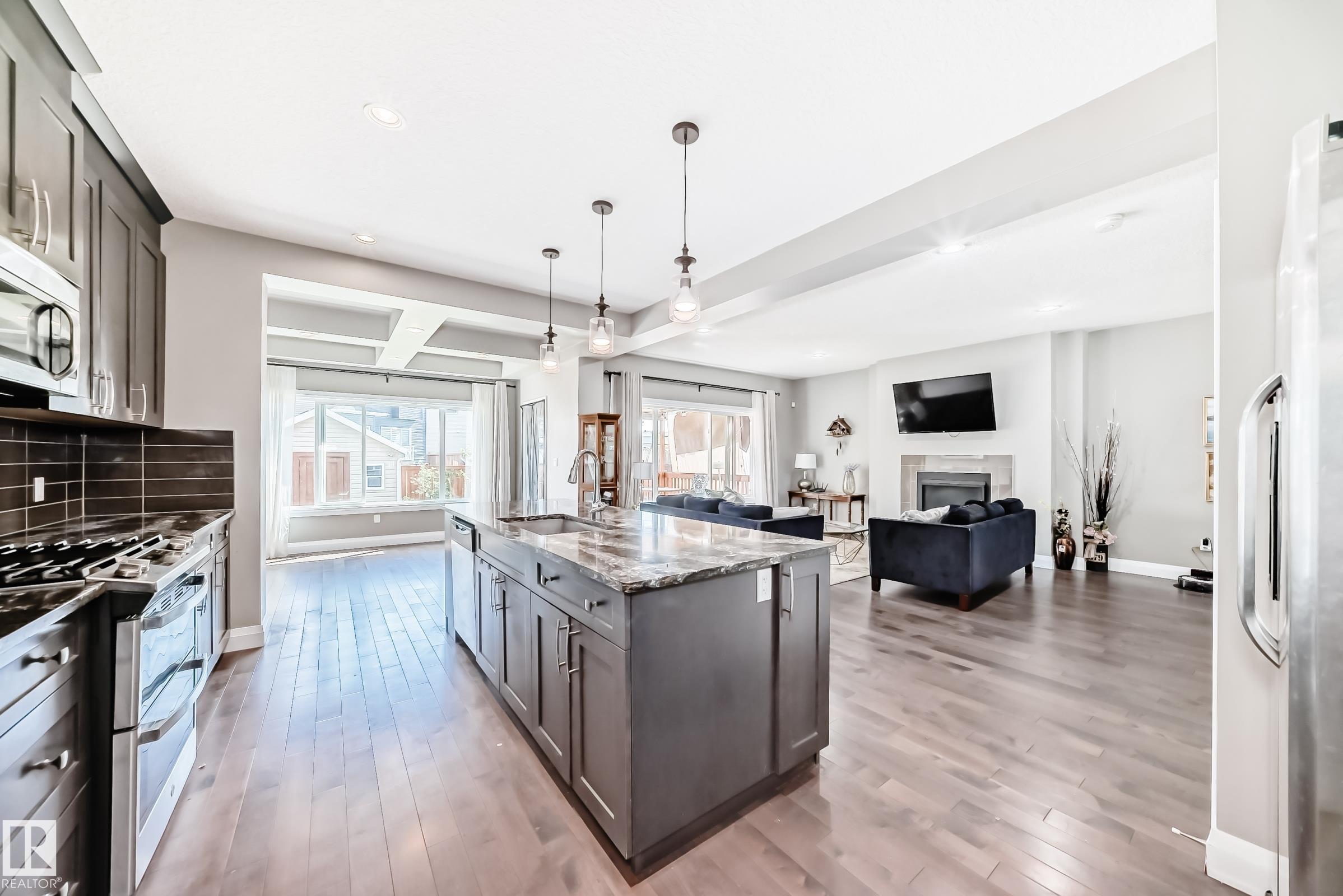 Photo 8 at 4155 Charles Link SW, Chappelle Area, Edmonton