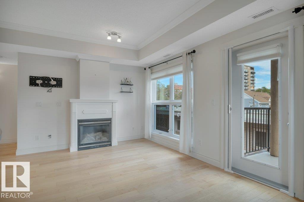 Photo 13 at 306 - 10232 115 Street NW, Wîhkwêntôwin, Edmonton