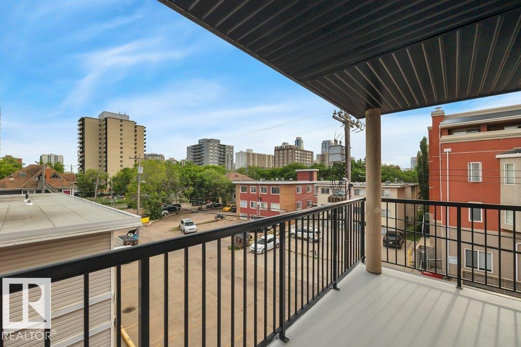 Photo 17 at 306 - 10232 115 Street NW, Wîhkwêntôwin, Edmonton