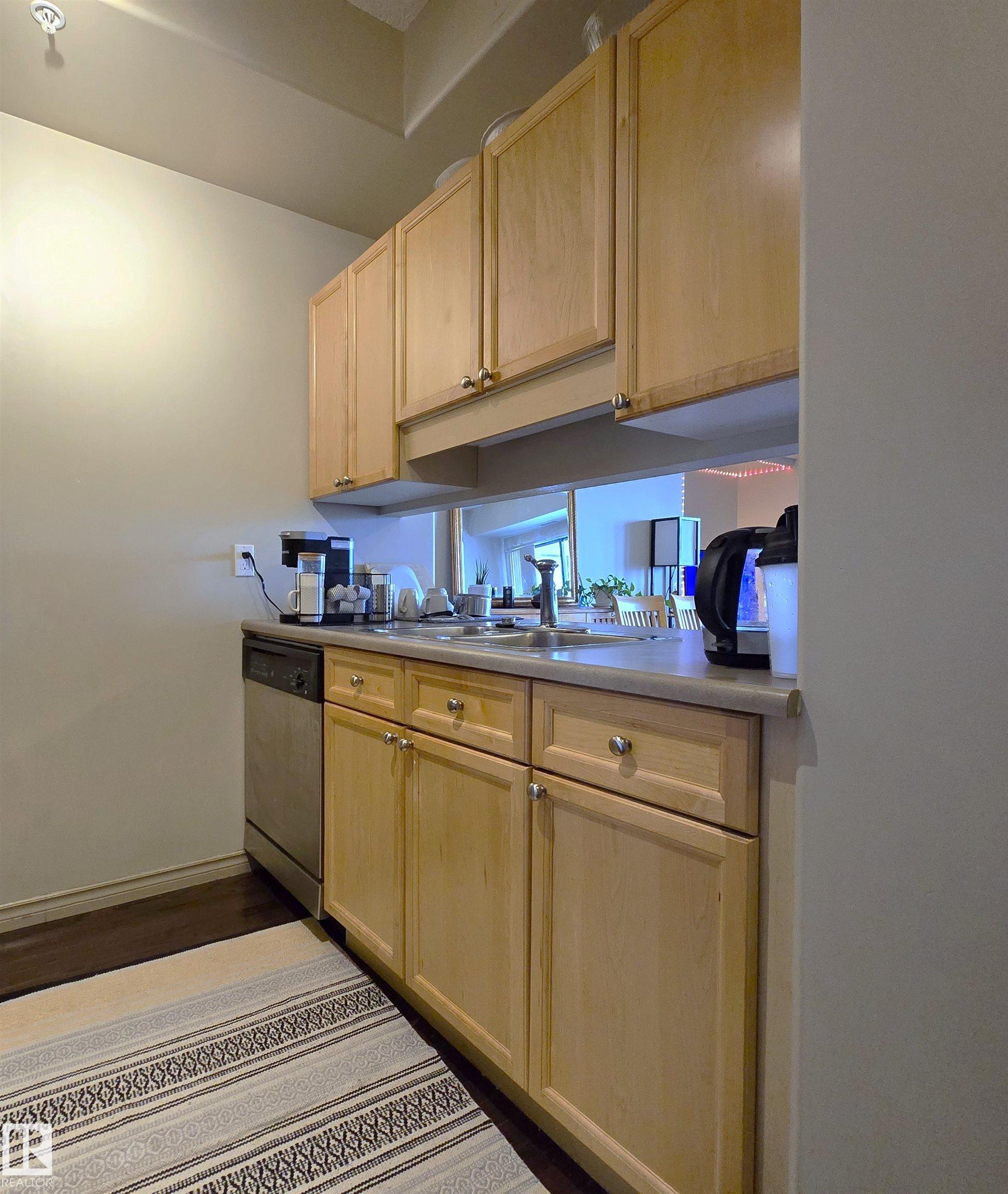 Photo 7 at 707 - 10319 111 Street NW, Downtown, Edmonton