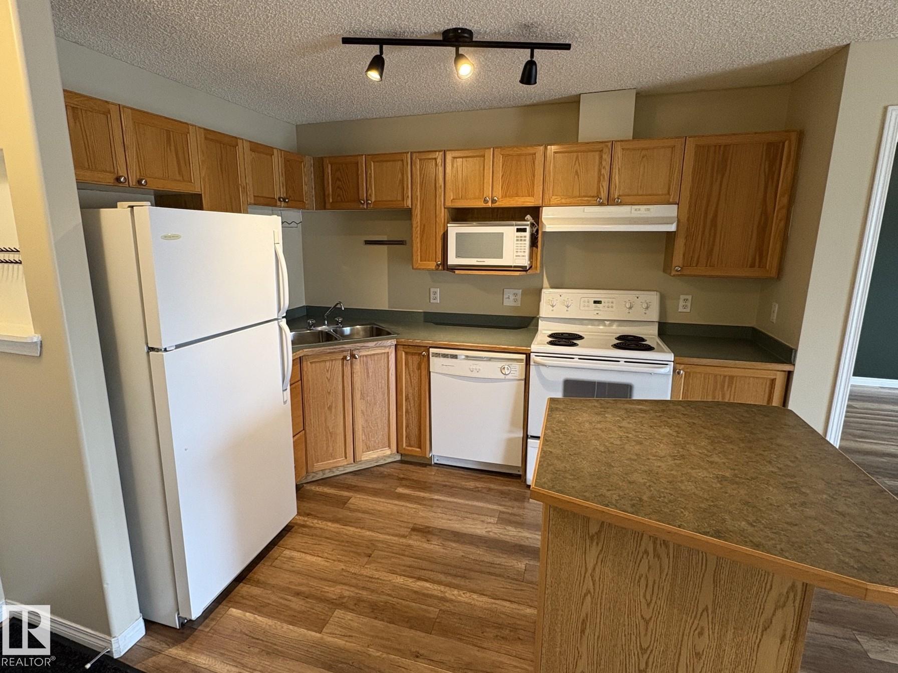 138 - 9525 162 Avenue NW, Eaux Claires, Edmonton