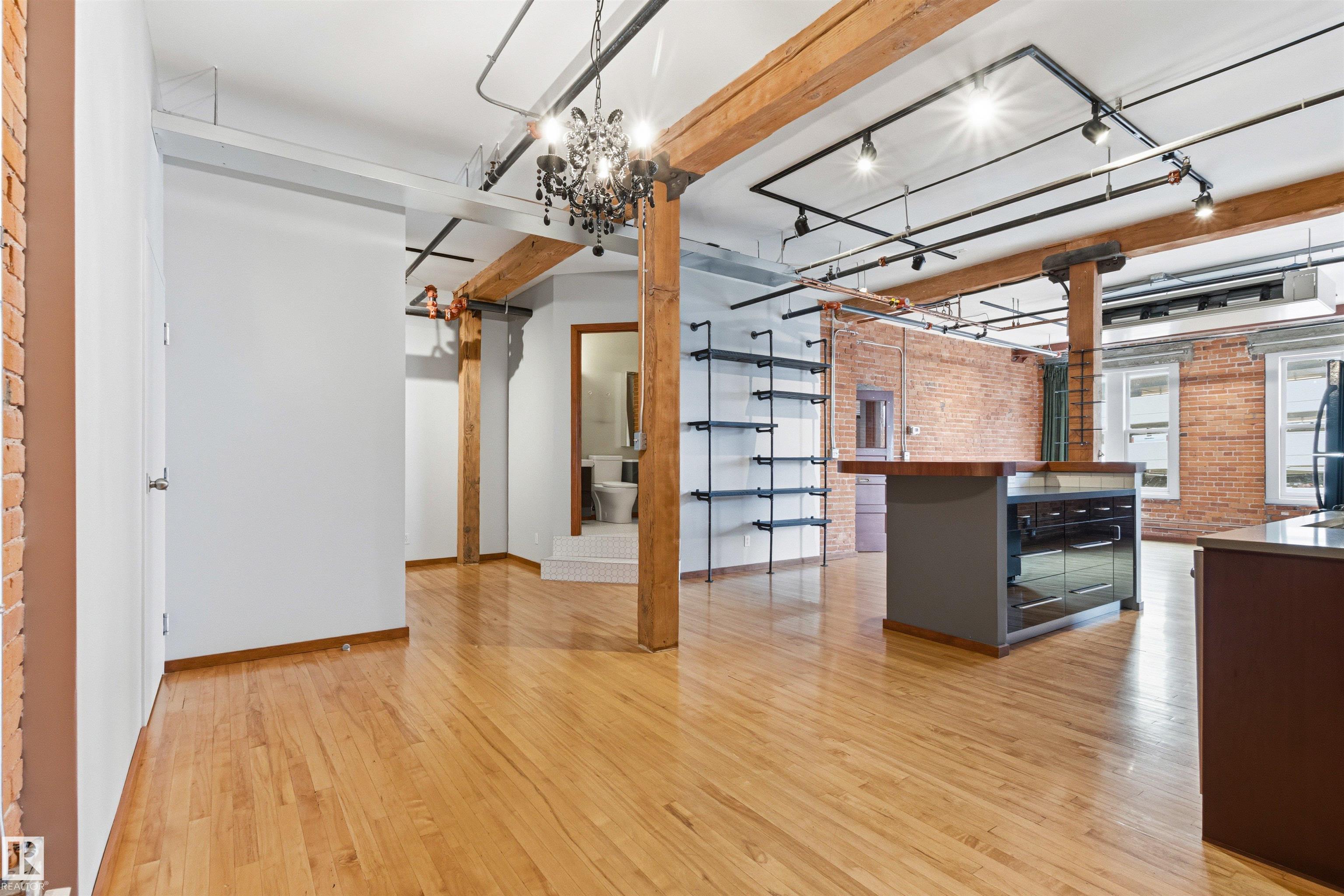 Photo 8 at 401 - 10249 104 Street NW, Downtown, Edmonton
