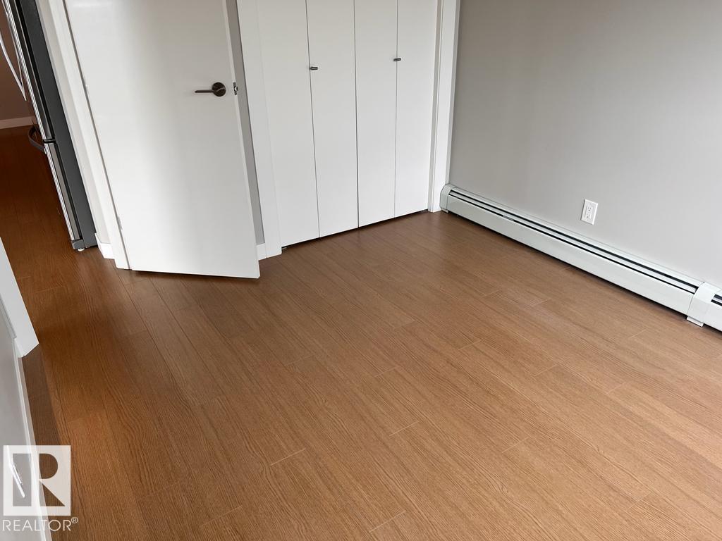 https://zimg.paragon.ice.com/ParagonImages/Property/PM/RAE/225401395/9/0/0/11712dd6cb88b084b0363febcd91ef27/1/f3fc78102ac082392d1155ed6ab02c58/225401395-7166b5f1-6d45-459b-986f-c296bd3583d7.JPG