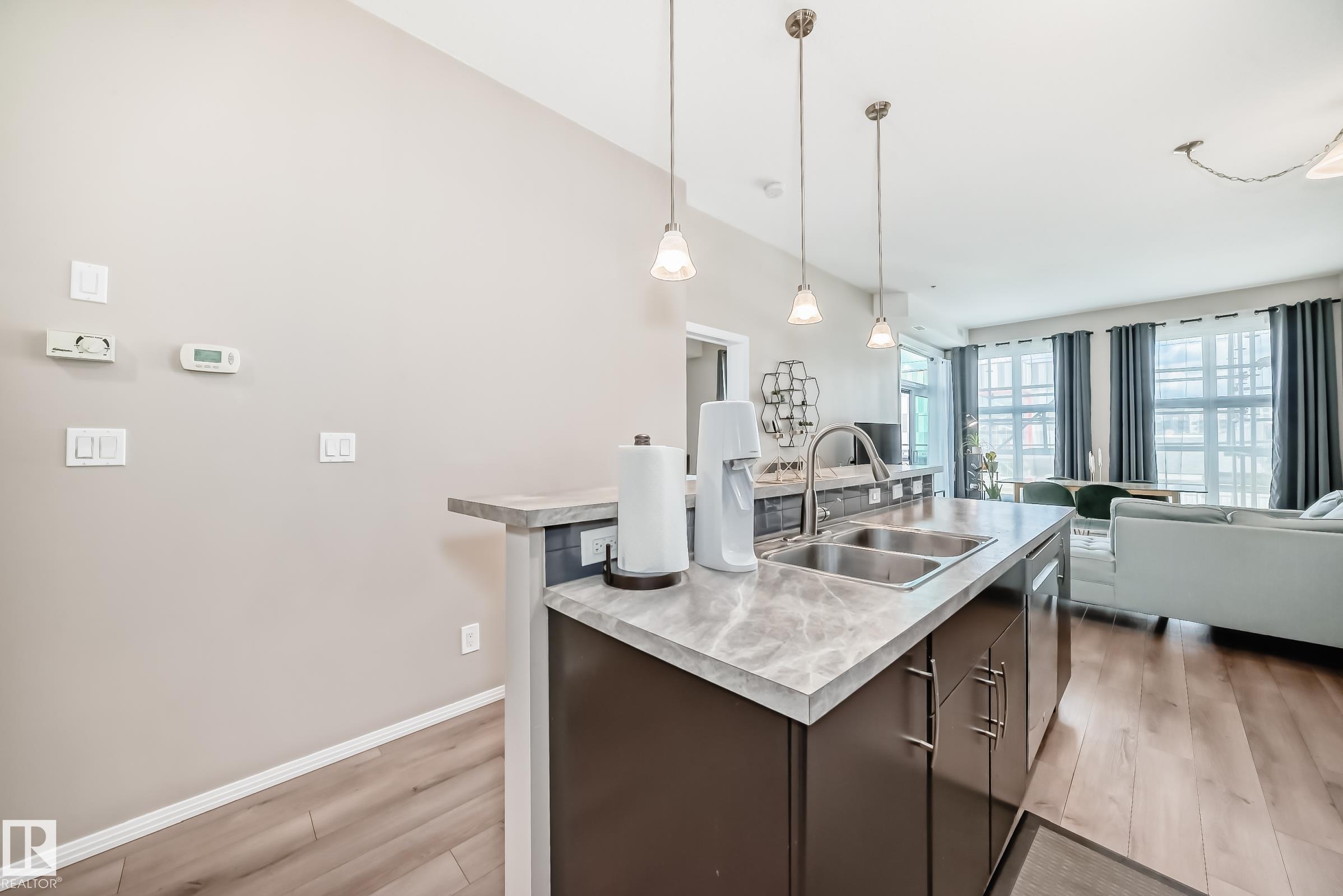 Photo 9 at 216 - 10531 117 Street NW, Queen Mary Park, Edmonton