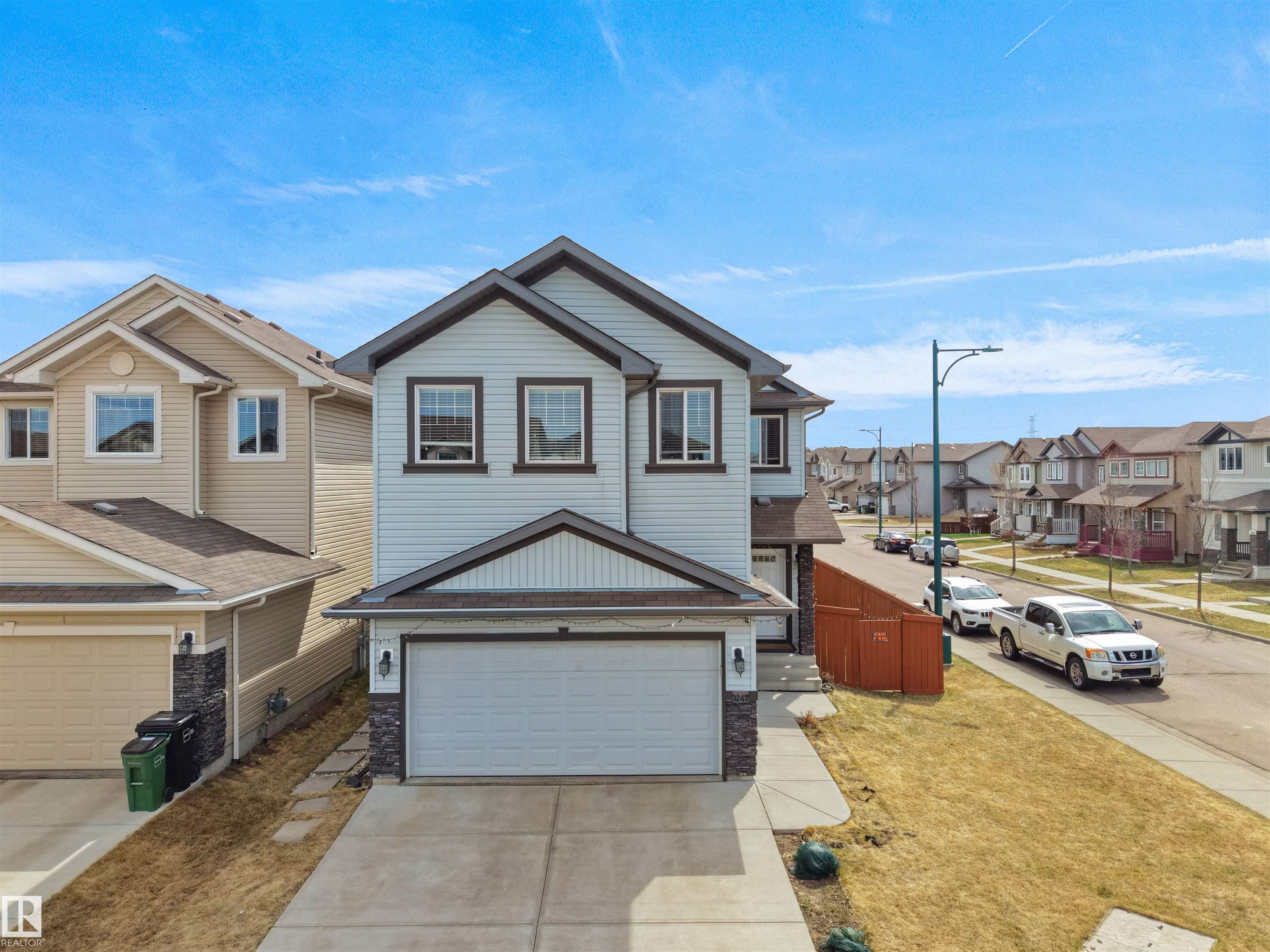3247 15 Avenue NW, Laurel, Edmonton