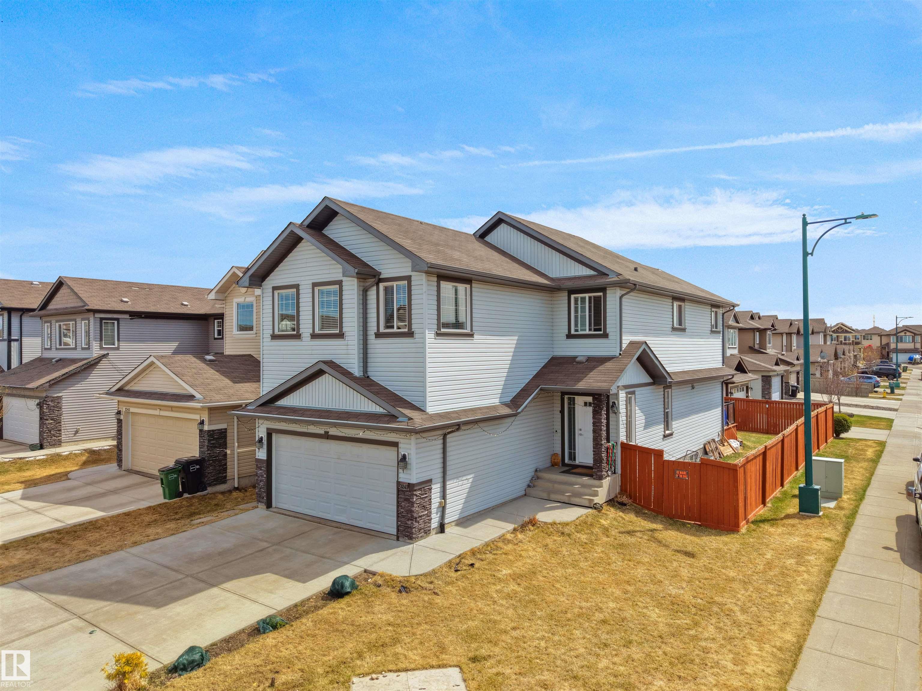 3247 15 Avenue NW, Laurel, Edmonton