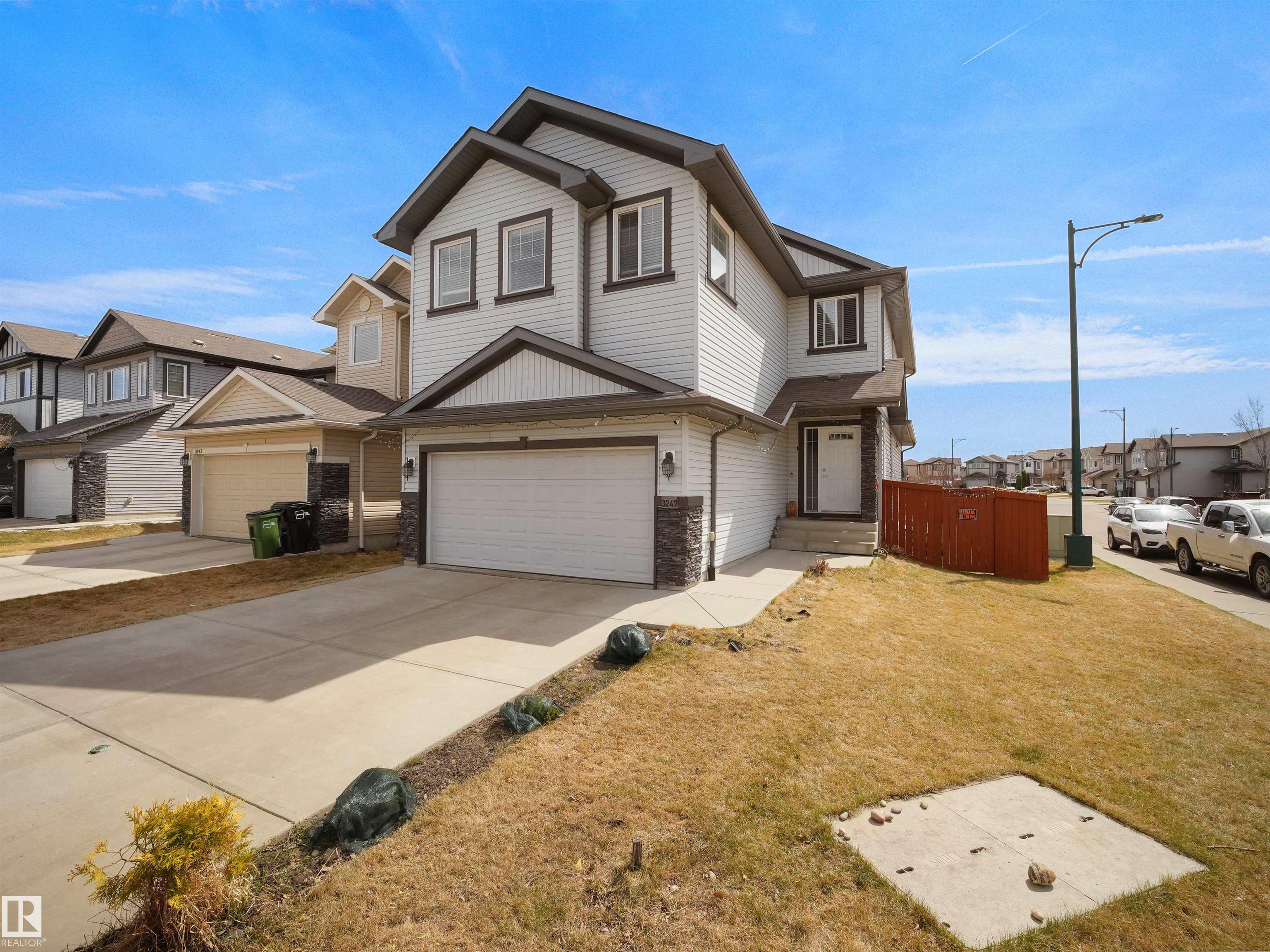 3247 15 Avenue NW, Laurel, Edmonton