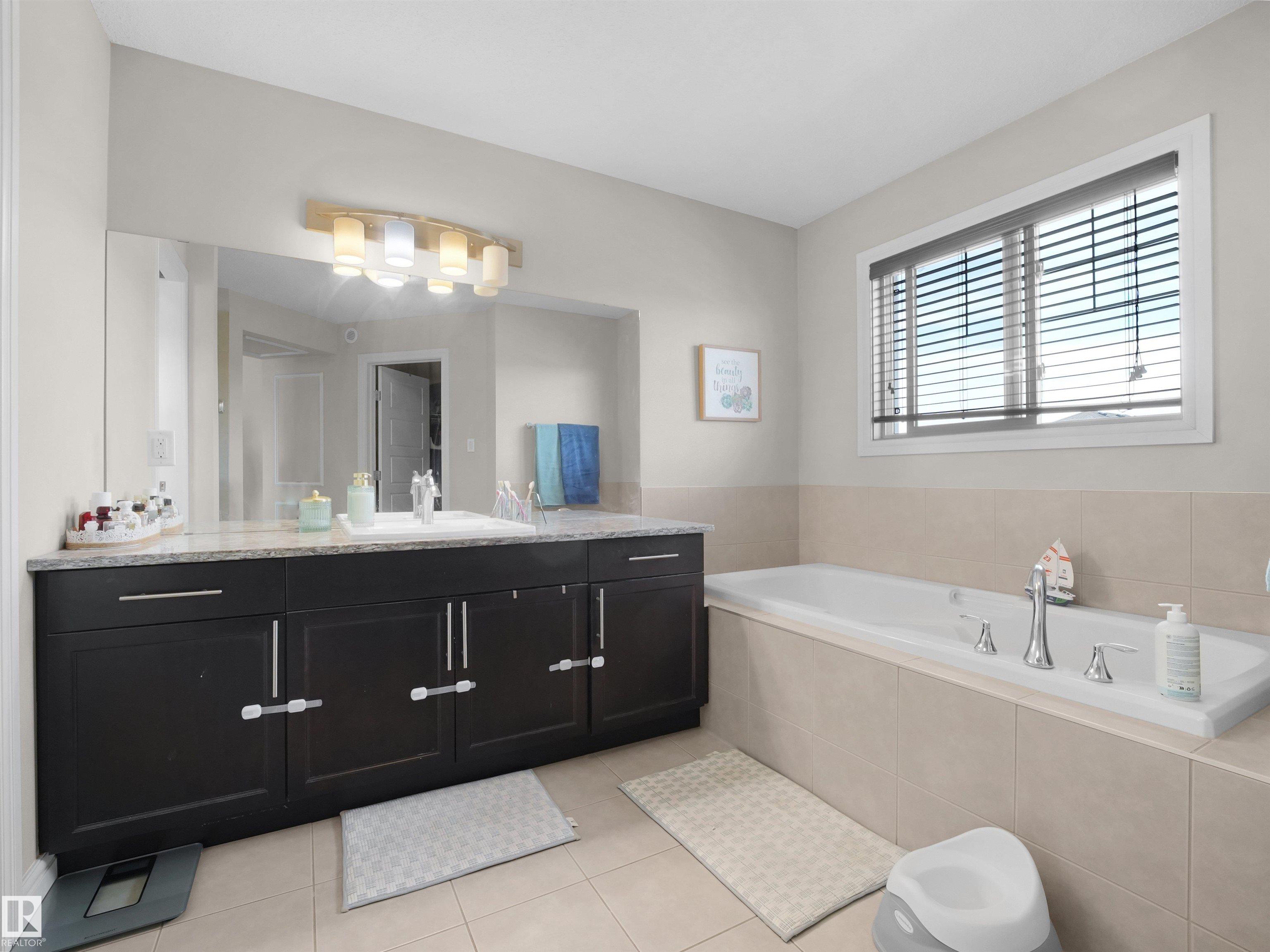 Photo 30 at 3247 15 Avenue NW, Laurel, Edmonton