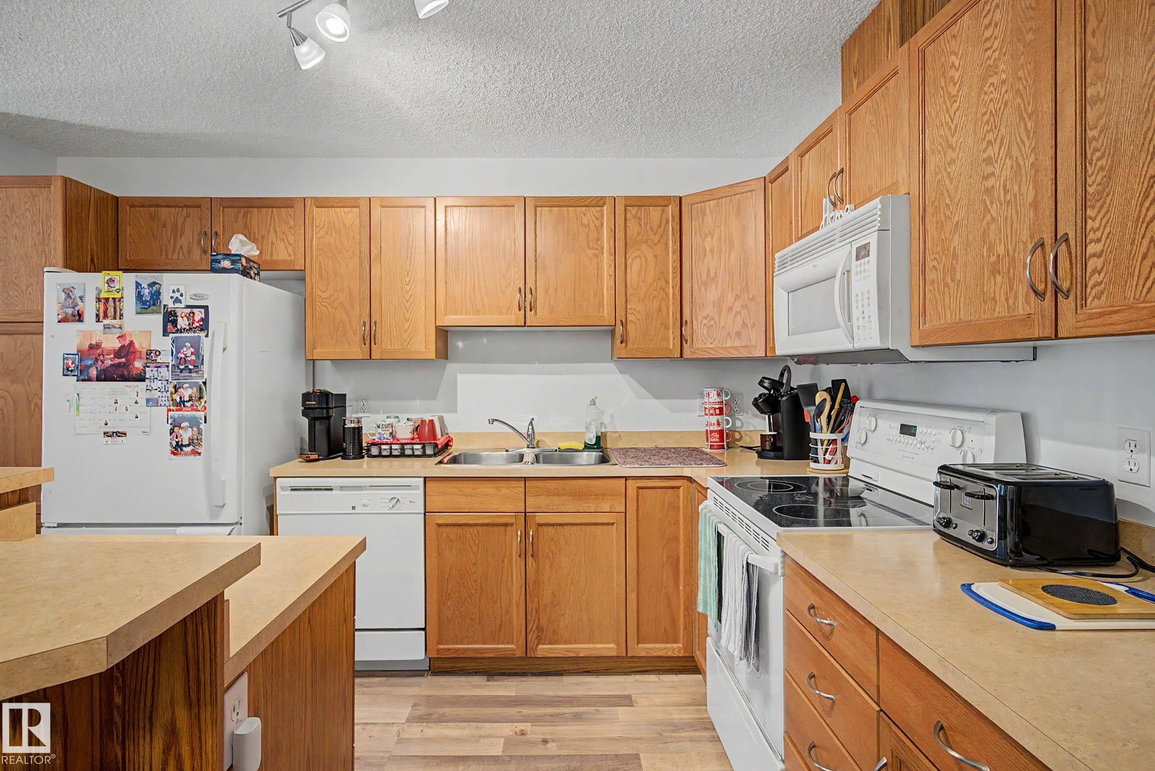 Photo 11 at 221 - 279 Suder Greens Drive NW, Breckenridge Greens, Edmonton