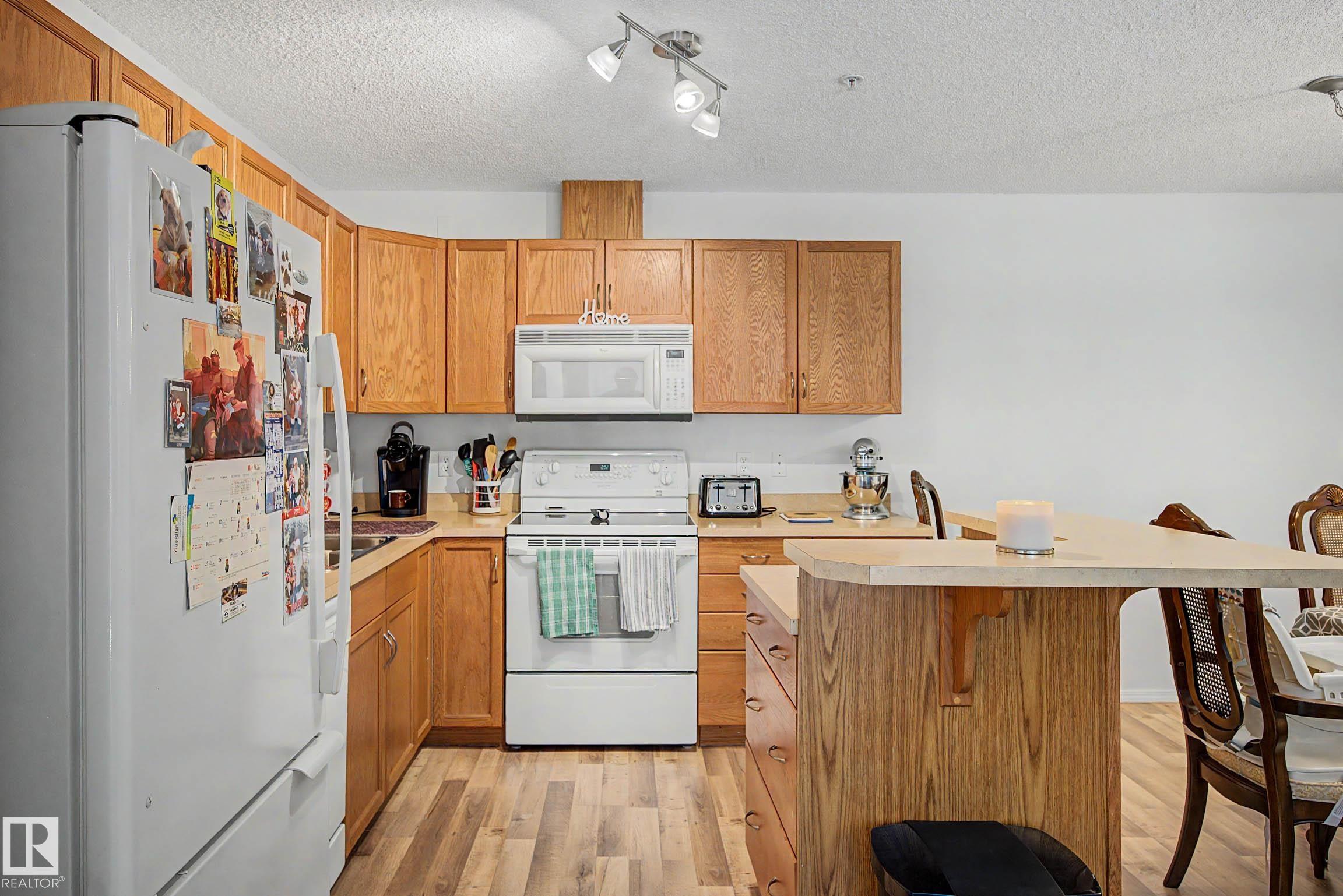 Photo 10 at 221 - 279 Suder Greens Drive NW, Breckenridge Greens, Edmonton