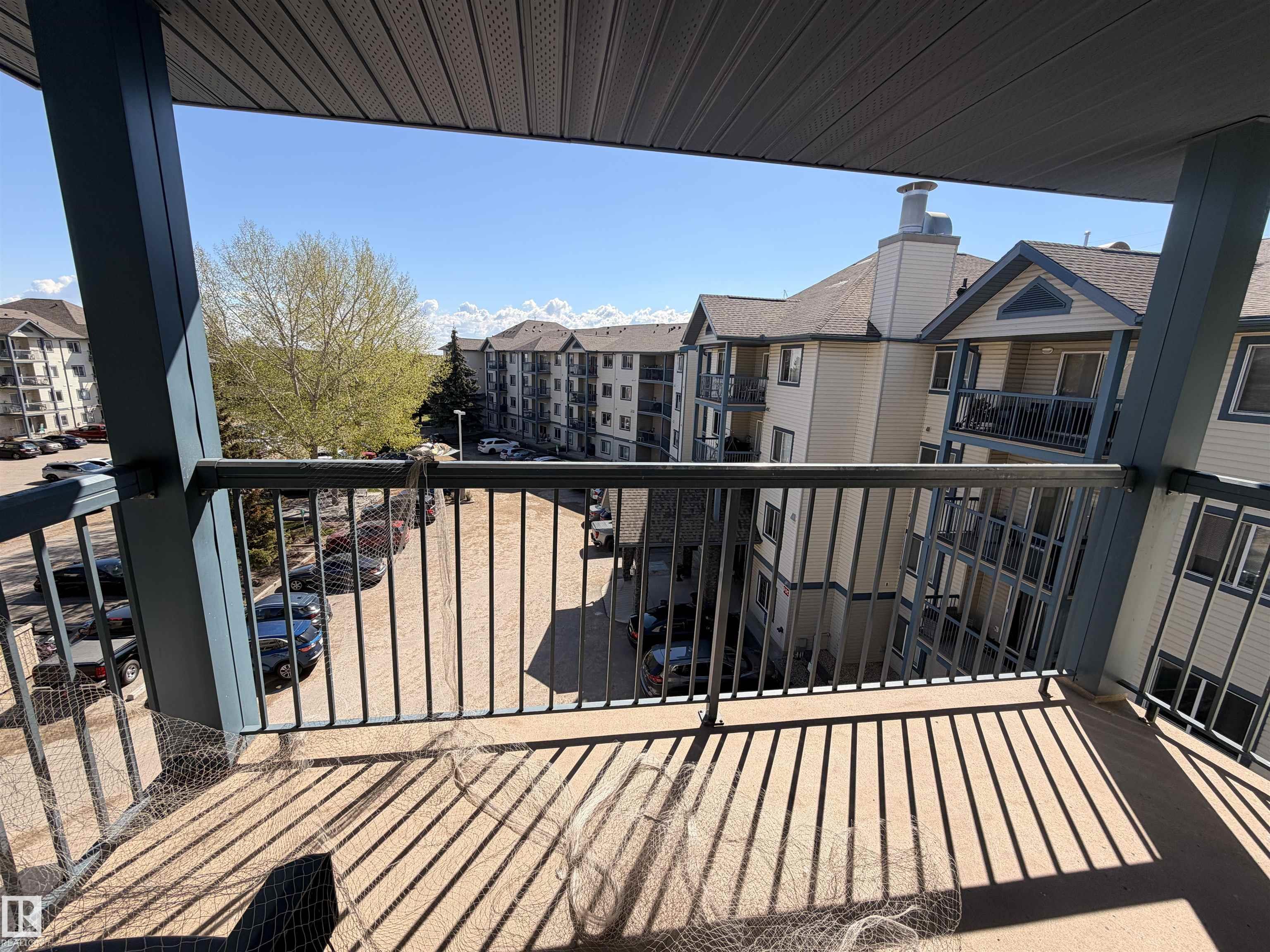 Photo 11 at 424 - 16303 95 Street NW, Eaux Claires, Edmonton