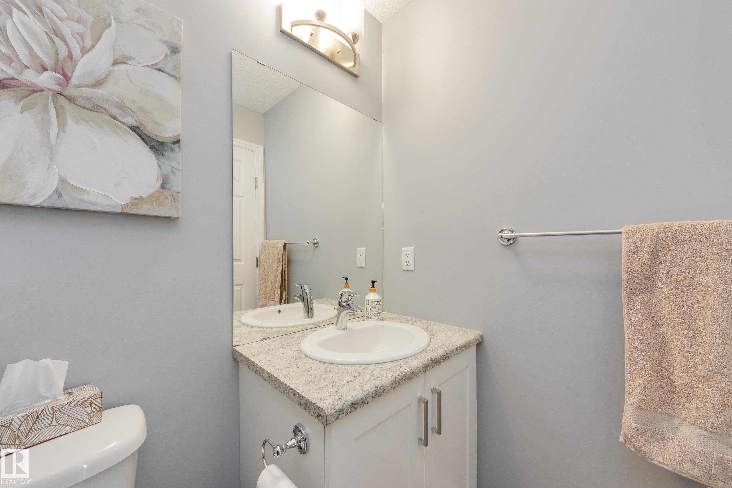Photo 12 at 22123 88 Avenue NW, Rosenthal, Edmonton
