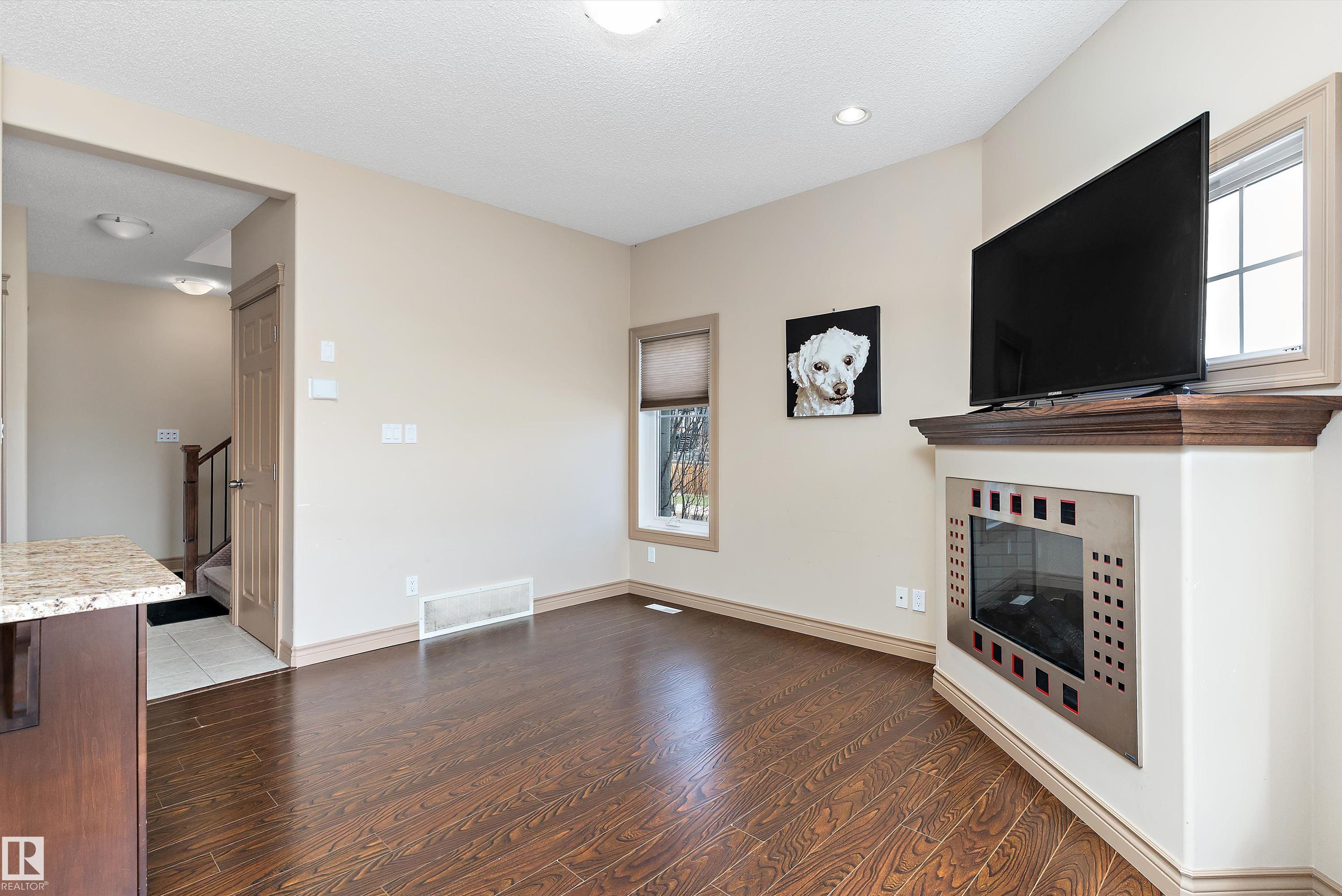 Picture for #23 3103 HILTON DR NW