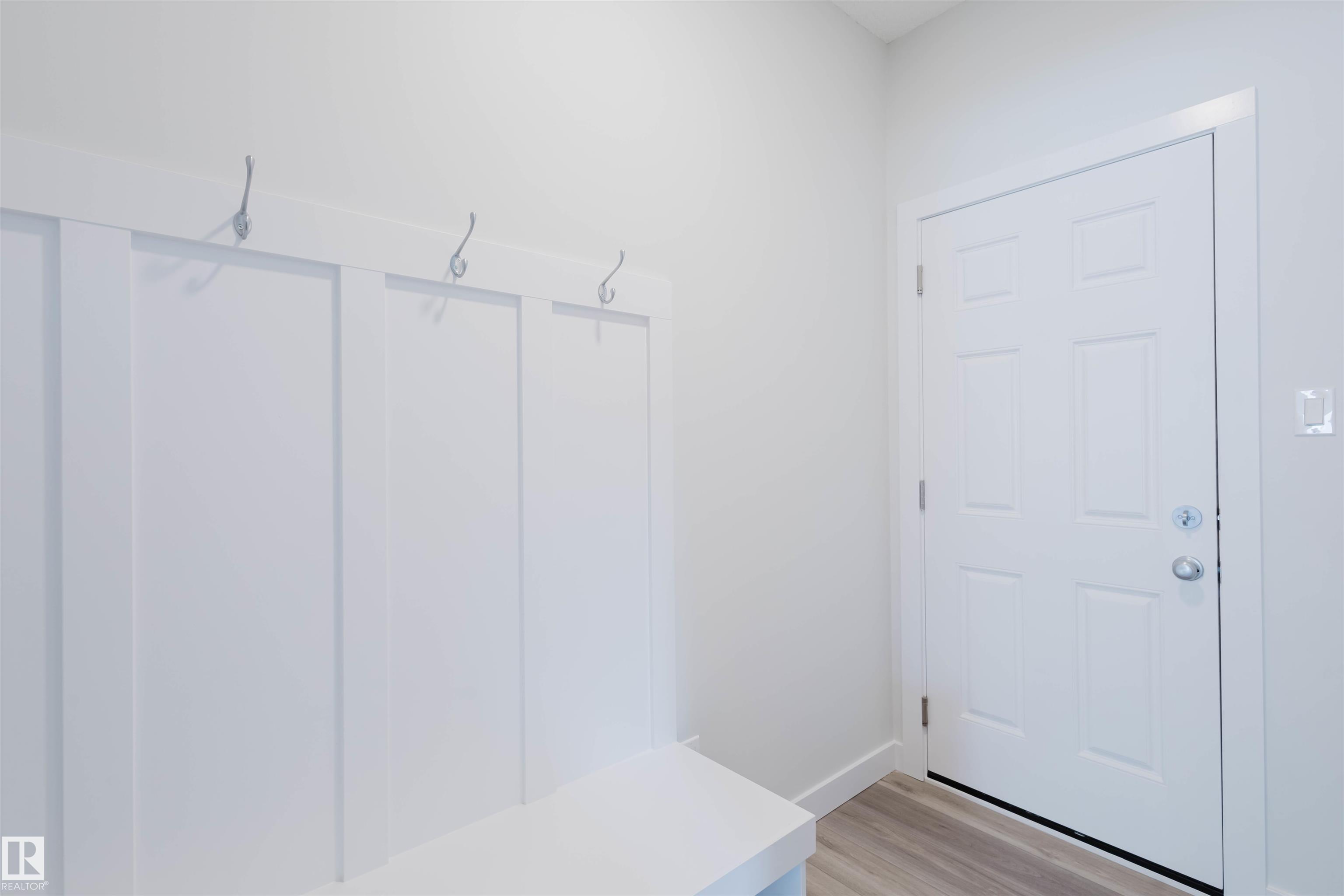 https://zimg.paragon.ice.com/ParagonImages/Property/PM/RAE/225401410/8/0/0/f3657b59f84551f2dd1cd1d15f1d430f/1/a3b07d65128b8af7cc60fba05bf1b36f/225401410-f85c02d8-e28f-46cb-9574-6606f7c13ca9.JPG