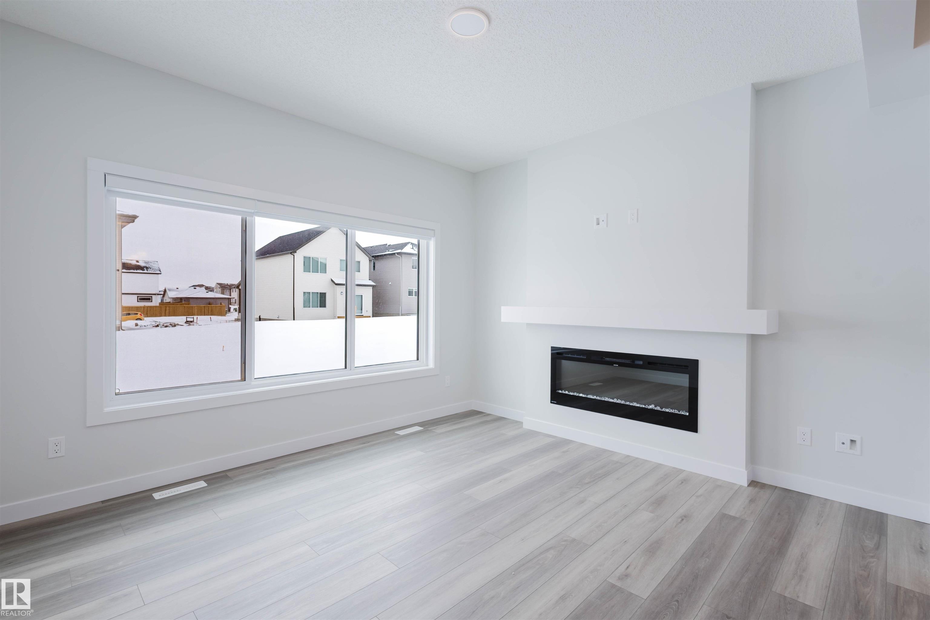 Photo 10 at 2831 191 Street NW, The Uplands, Edmonton