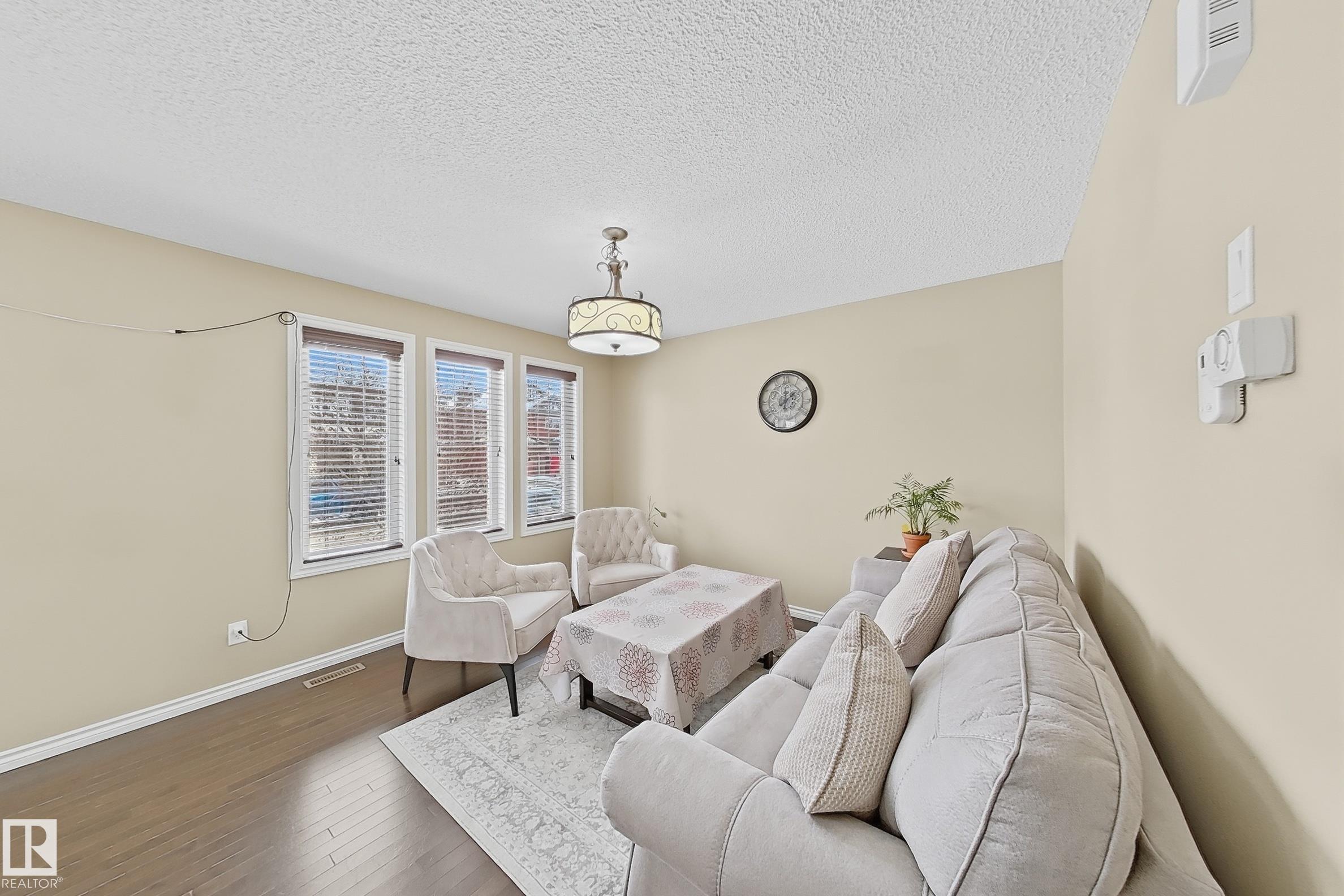Photo 12 at 3609 Weidle Bend SW, Walker, Edmonton