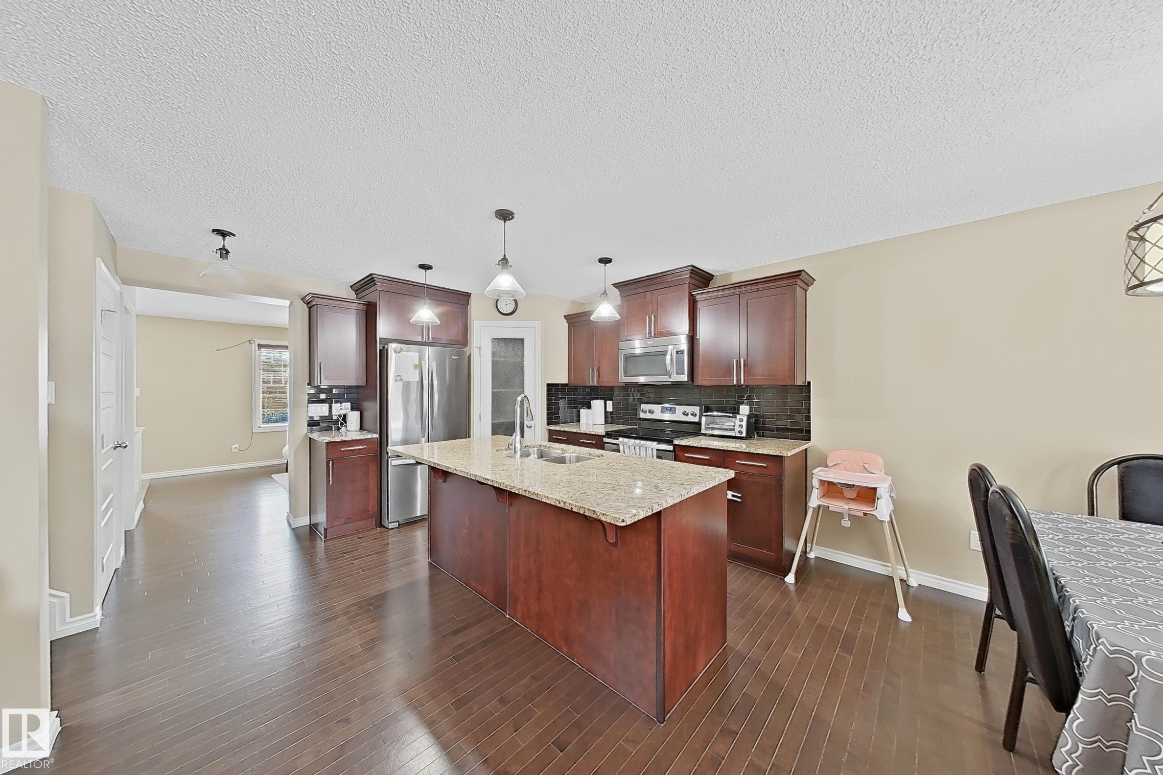 Photo 15 at 3609 Weidle Bend SW, Walker, Edmonton