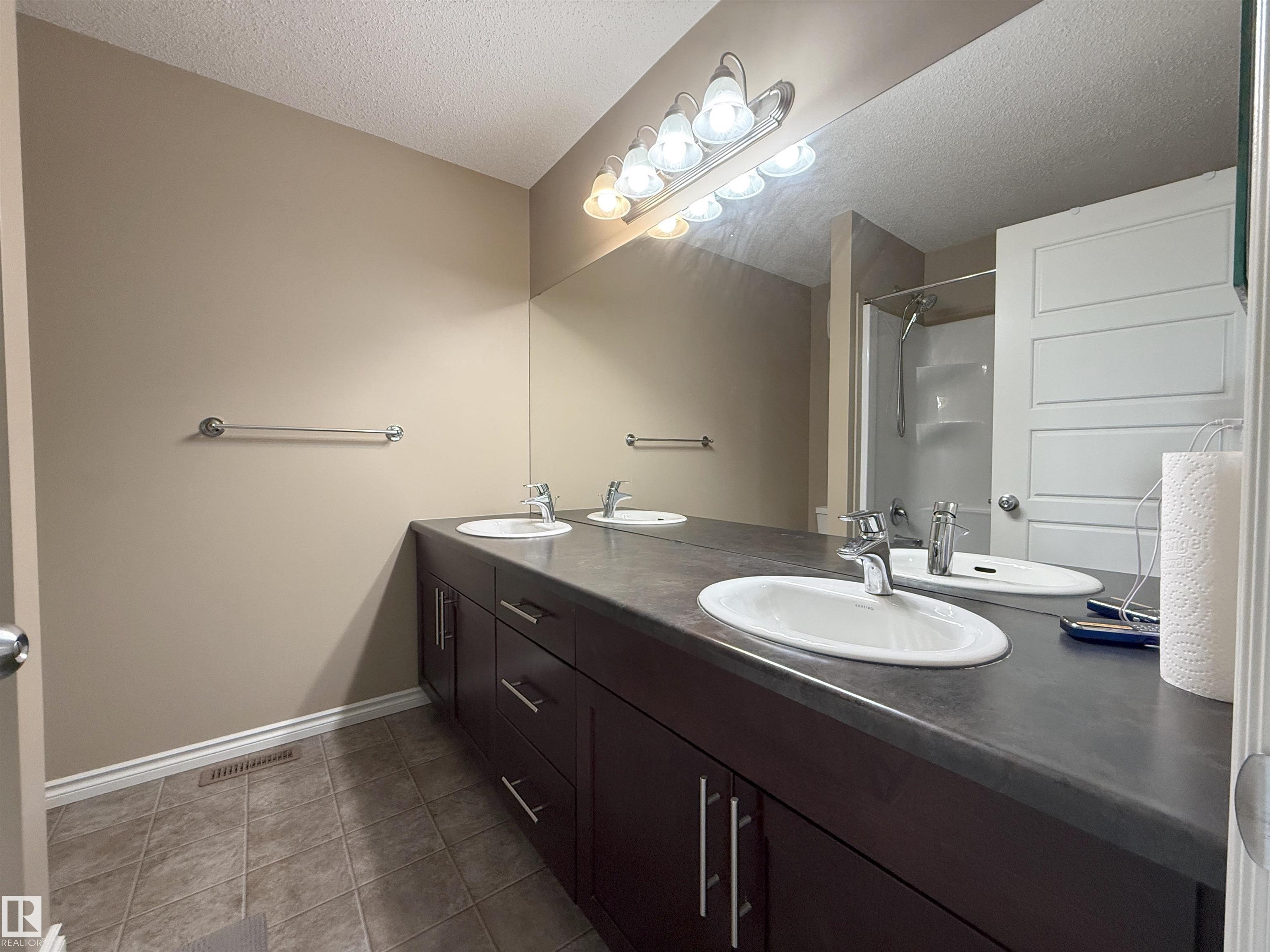 Photo 28 at 3609 Weidle Bend SW, Walker, Edmonton