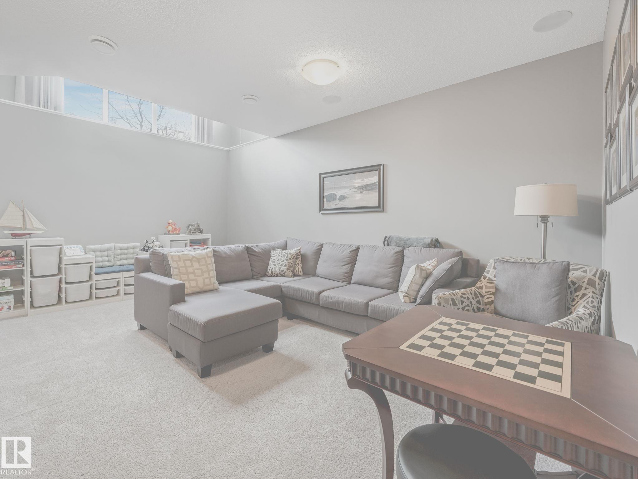 https://zimg.paragon.ice.com/ParagonImages/Property/PM/RAE/225401412/36/0/0/490b12b0837b7fb06d7fa32de855a45f/1/59108612839b3575341ccb3d02fd7c98/225401412-ab56669b-3ce6-4a52-96bc-887ac5b9e516.JPG