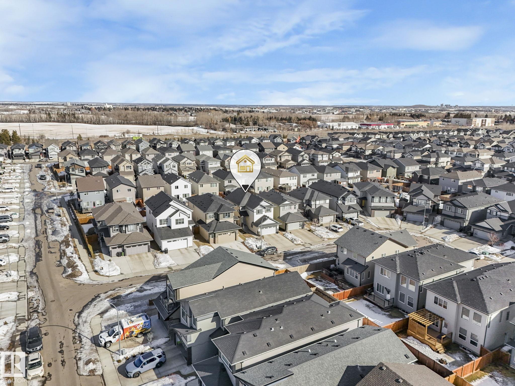 https://zimg.paragon.ice.com/ParagonImages/Property/PM/RAE/225401415/11/0/0/e1200fc30b867b513815bb81b41b35b0/1/200f5b7c7e7aea4e3d3ff4dcb5e7b163/225401415-5ABC3D3D-782D-4F5E-AC30-FB504C6AB115.JPG