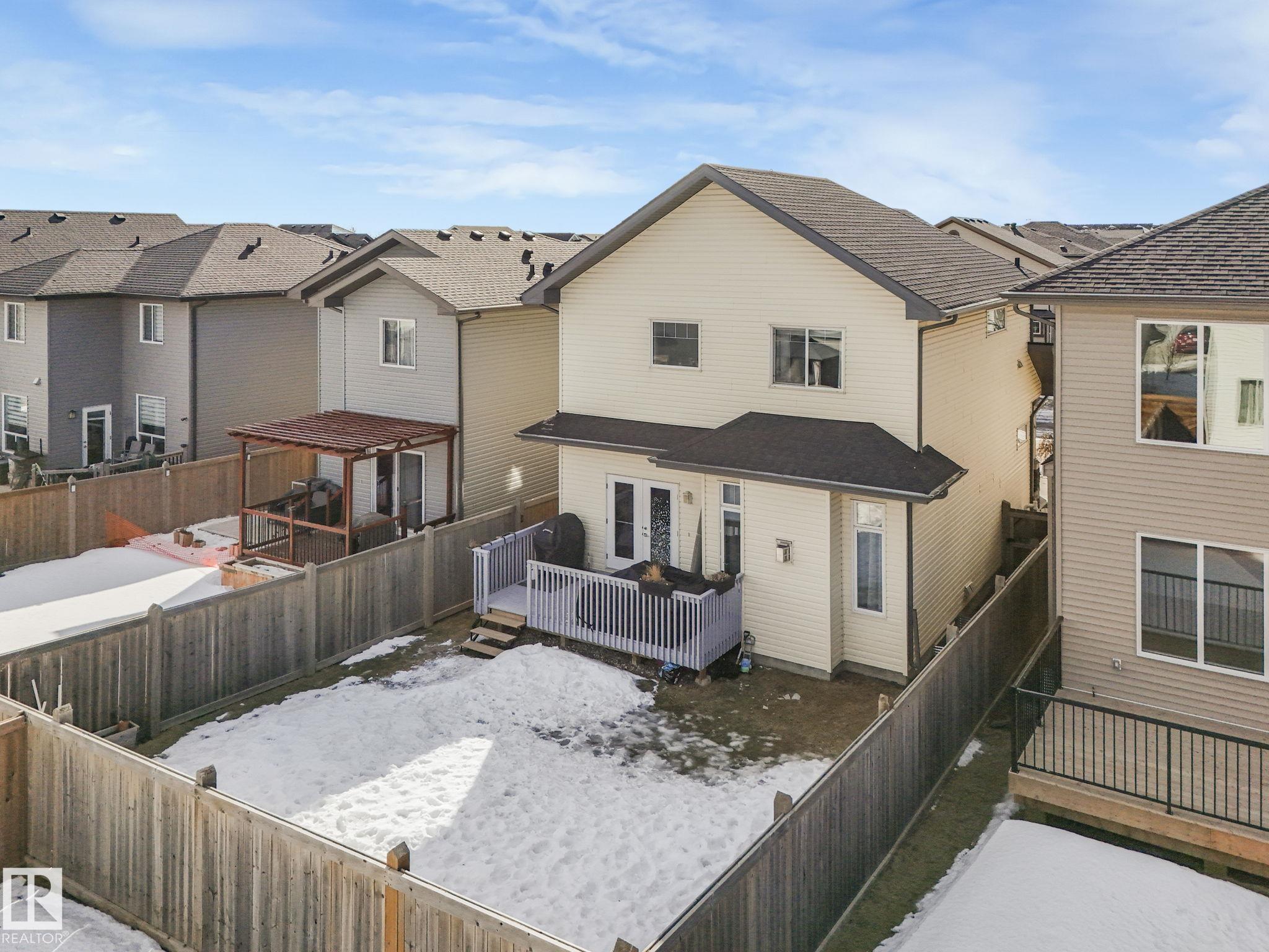 https://zimg.paragon.ice.com/ParagonImages/Property/PM/RAE/225401415/16/0/0/a3d3edeb74f504a48735ec7b7b91c694/1/200f5b7c7e7aea4e3d3ff4dcb5e7b163/225401415-9855246F-6099-49AD-BBA1-EF811370DE62.JPG