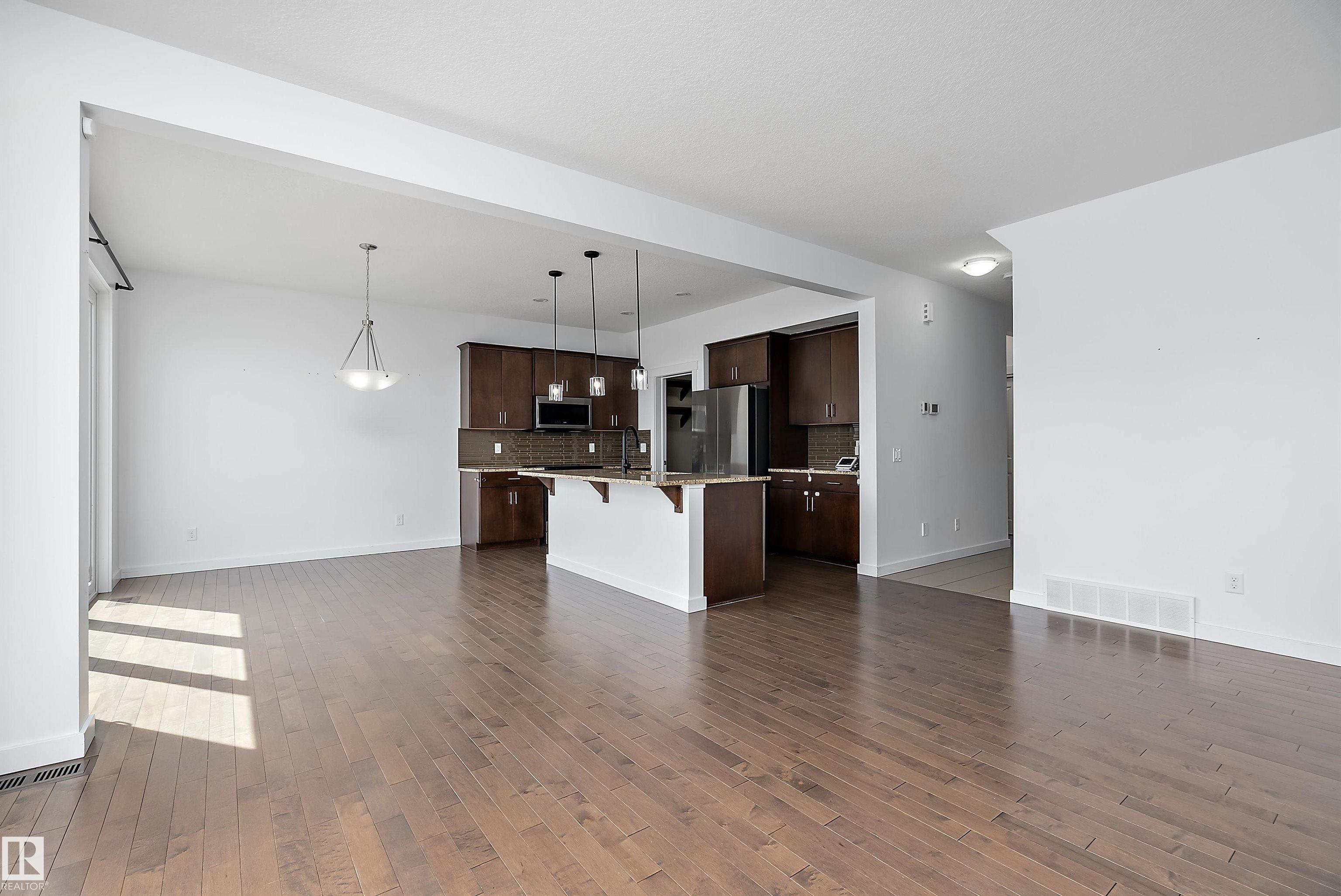 Photo 8 at 95 Sheppard Way, Southfork, Leduc