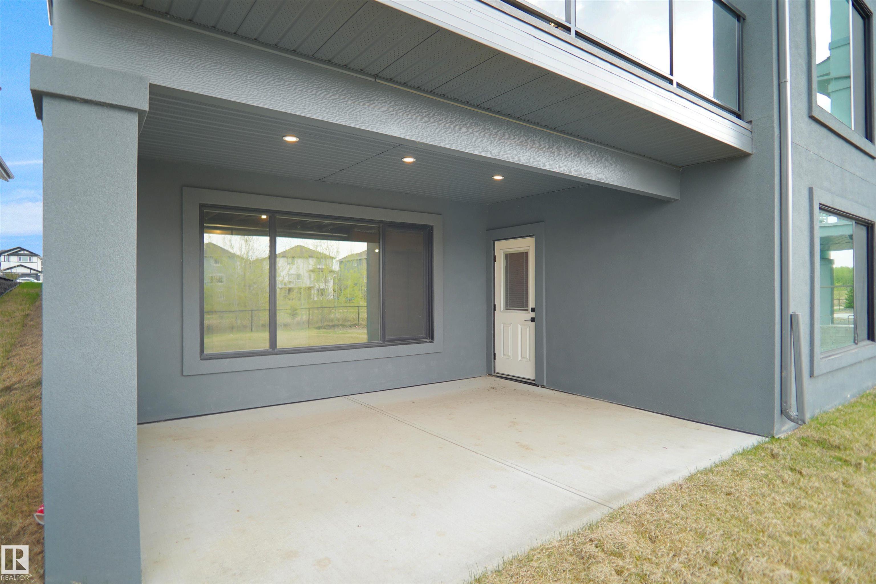Photo 62 at 162 Edgewater Circle, Southfork, Leduc