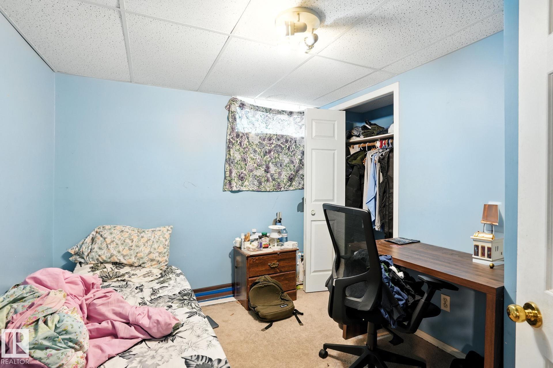 https://zimg.paragon.ice.com/ParagonImages/Property/PM/RAE/225401419/21/0/0/aa1071738c68020ccad3cbf46c09bd4d/1/f1453e21b3ecc04c8ae57cfbb81aacf3/225401419-DC2DB049-116A-4BB6-AB1A-91E9CC62B8DC.JPG