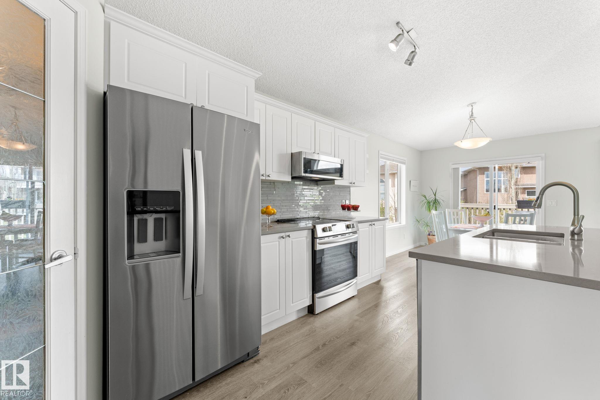 Photo 19 at 6 - 10848 8 Avenue SW, Richford, Edmonton