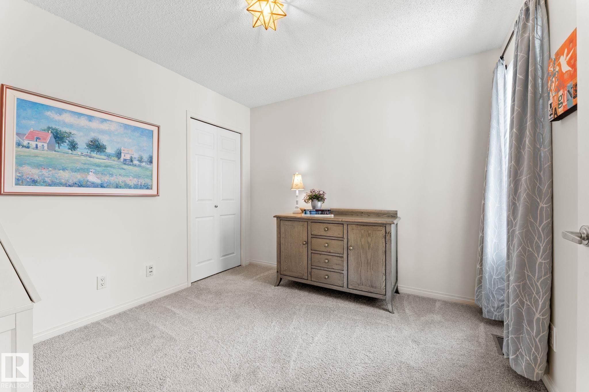 Photo 26 at 6 - 10848 8 Avenue SW, Richford, Edmonton