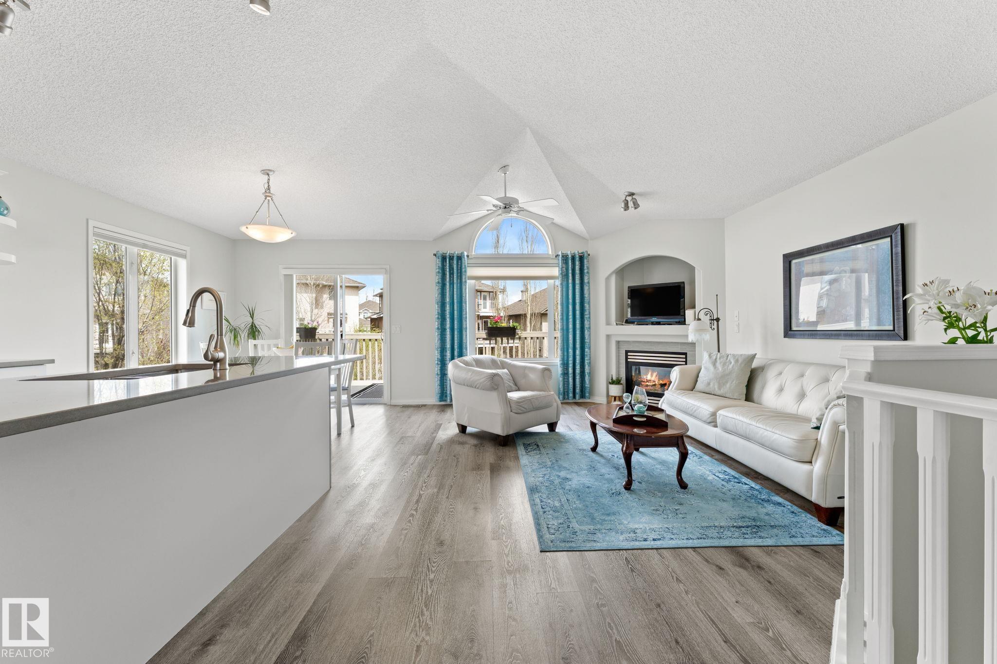 6 - 10848 8 Avenue SW, Richford, Edmonton