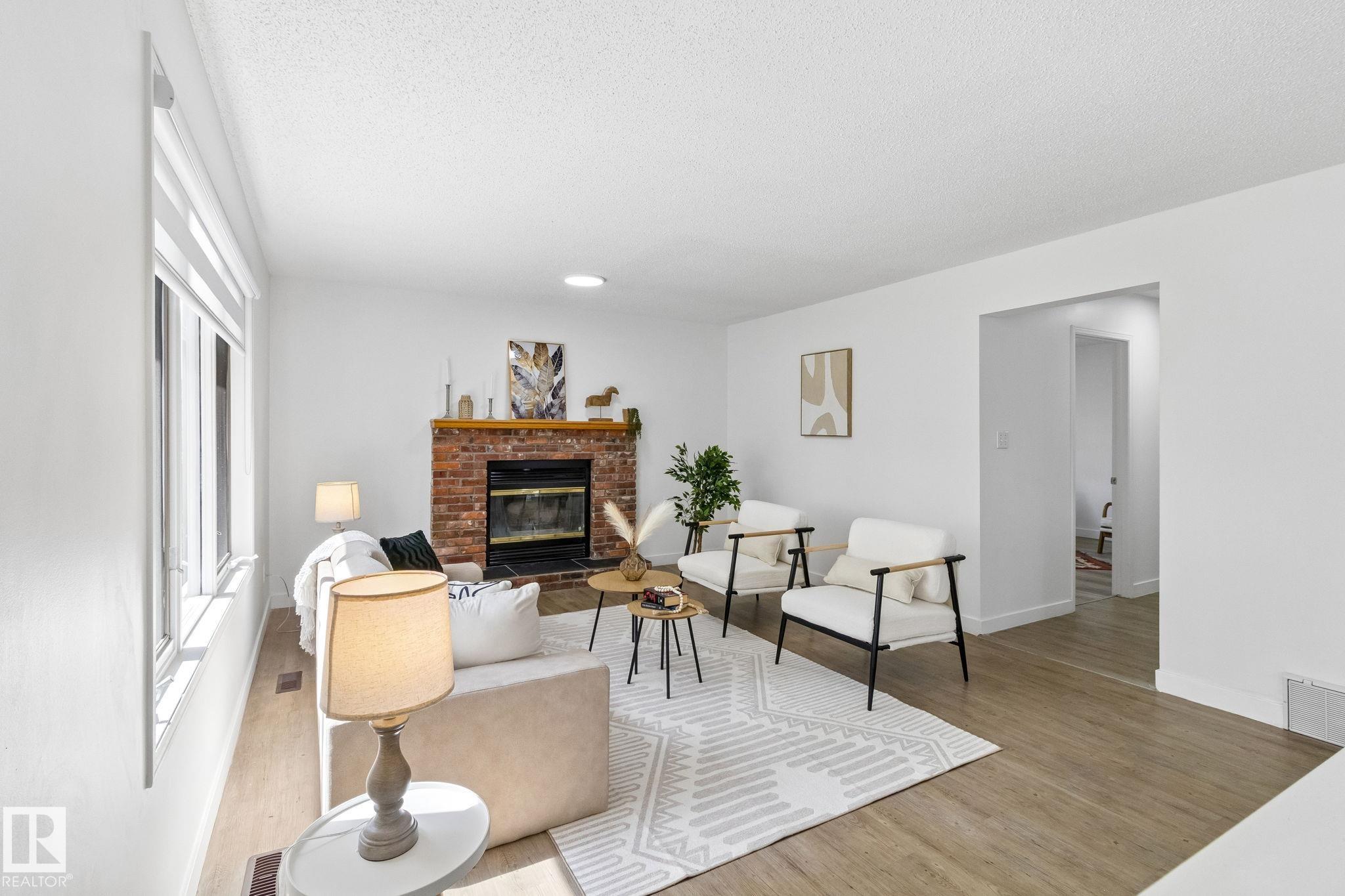 https://zimg.paragon.ice.com/ParagonImages/Property/PM/RAE/225401422/18/0/0/991bc1020da3de04140bf272b885a1d2/1/14d6b58d9848c897289349da1ee81941/225401422-04b4421f-8d98-4b36-b346-69d1633af6fe.JPG