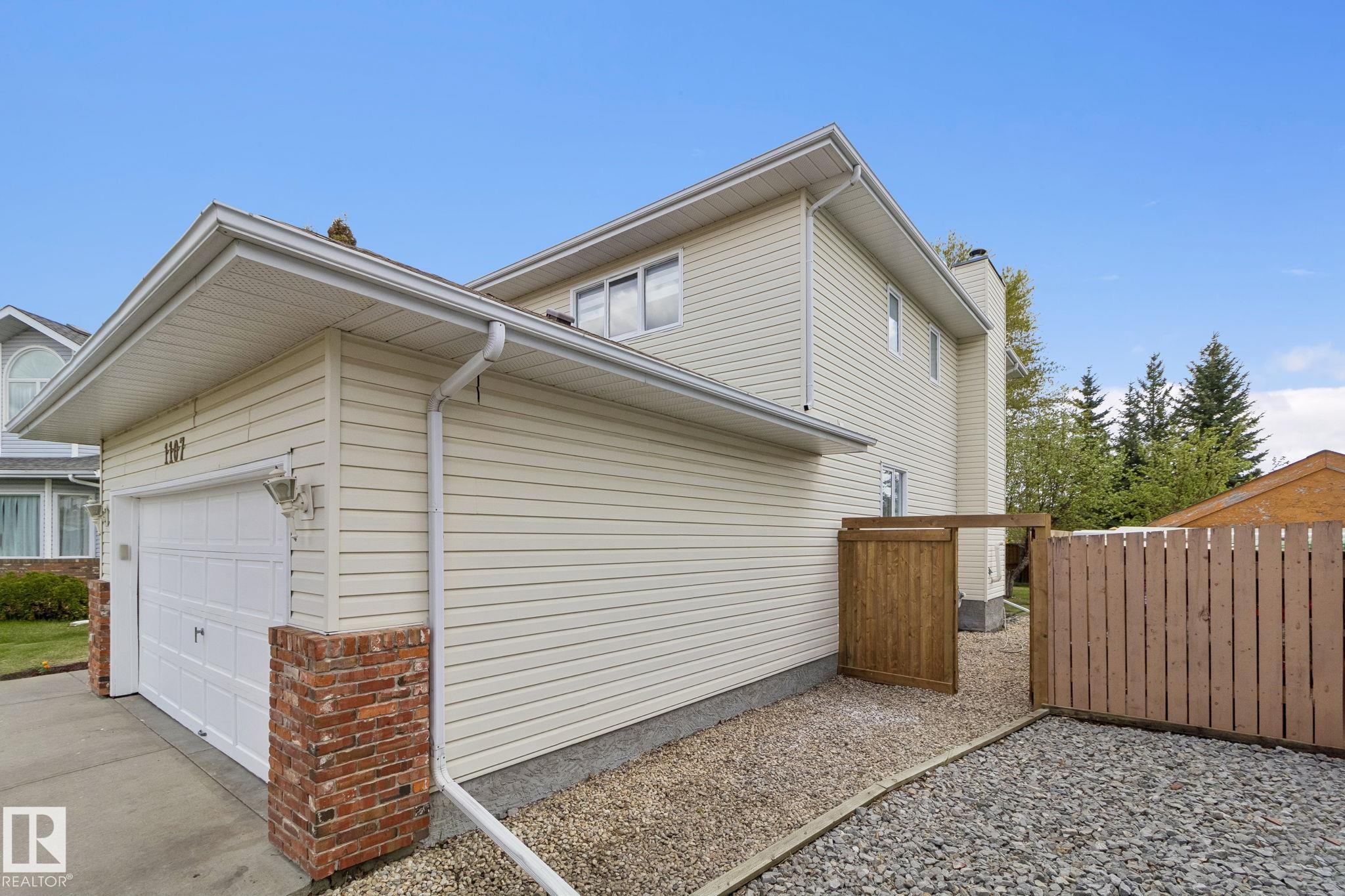 https://zimg.paragon.ice.com/ParagonImages/Property/PM/RAE/225401422/42/0/0/1c04f6c84ff36b2234eea0c6abc86f97/1/14d6b58d9848c897289349da1ee81941/225401422-421e51de-5f08-4d40-a421-ff9863a381b8.JPG