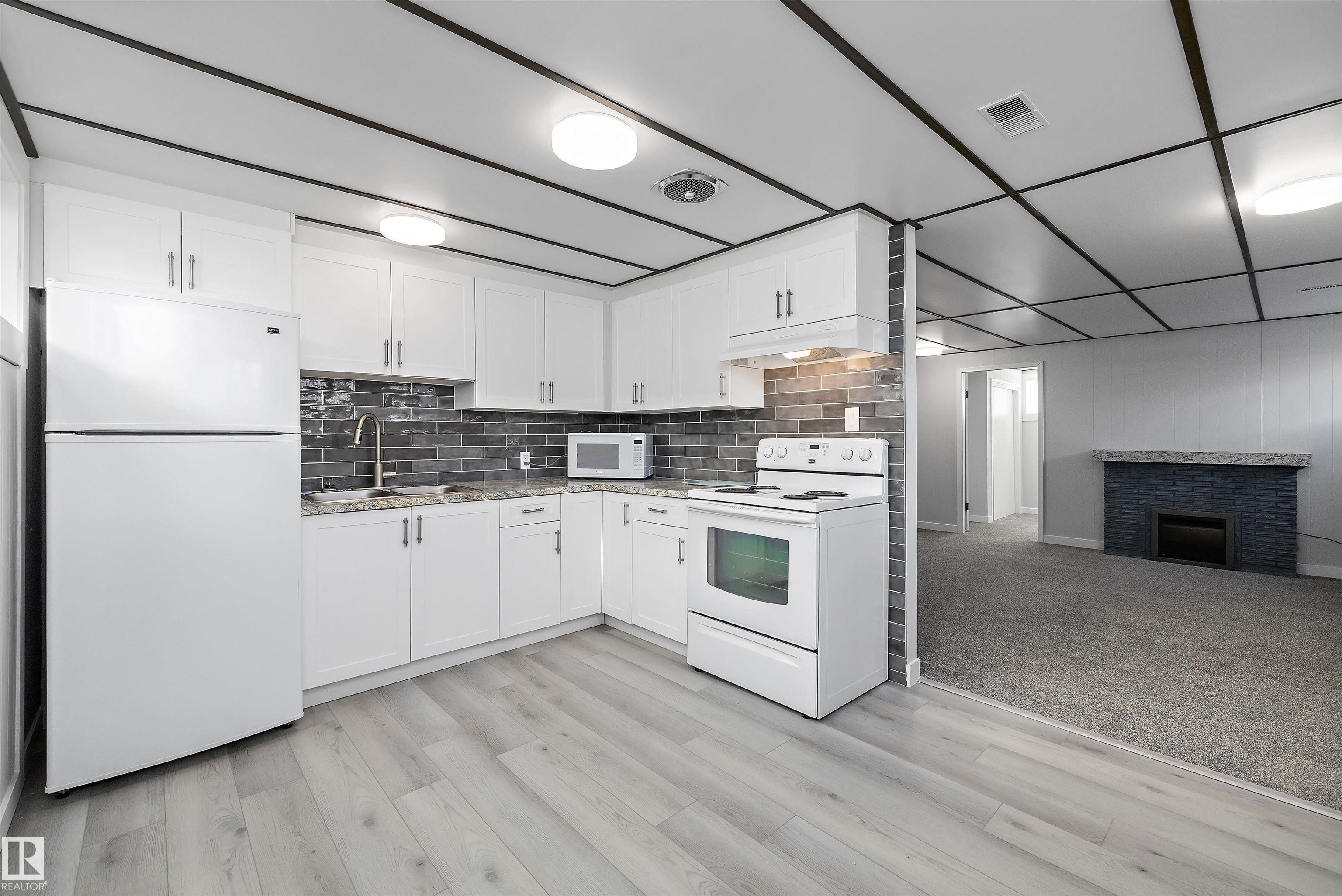 Photo 37 at 12715 / 12717 93 Street NW, Killarney, Edmonton