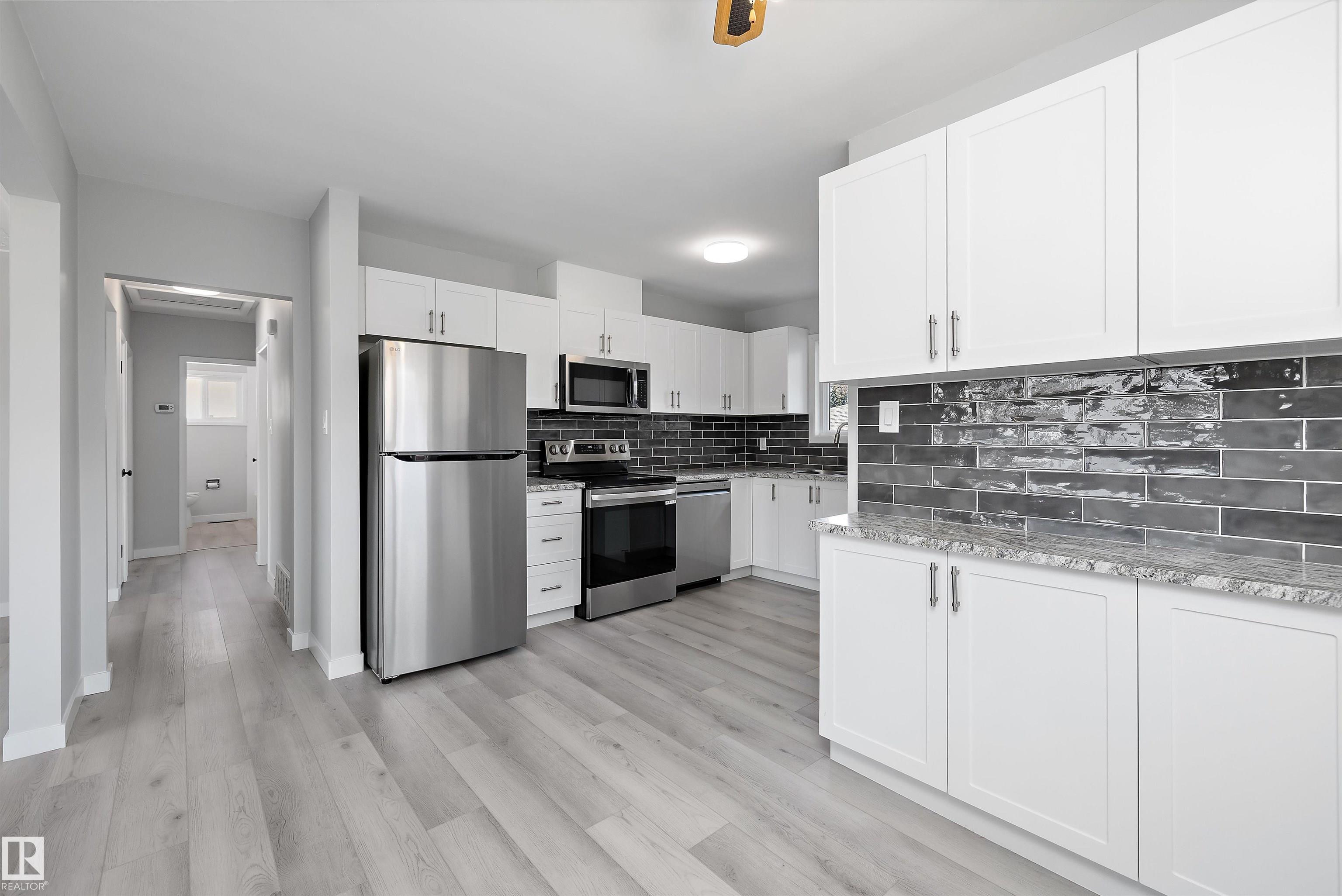 Photo 9 at 12715 / 12717 93 Street NW, Killarney, Edmonton