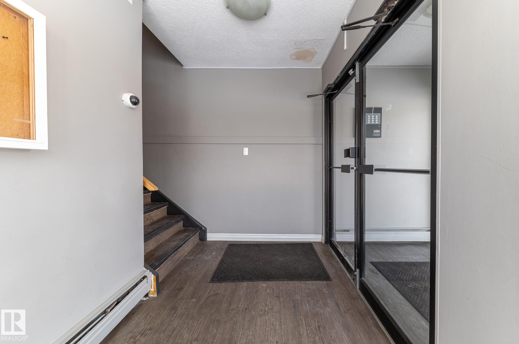 130 - 95 Mckenney Avenue, Lacombe Park, St. Albert