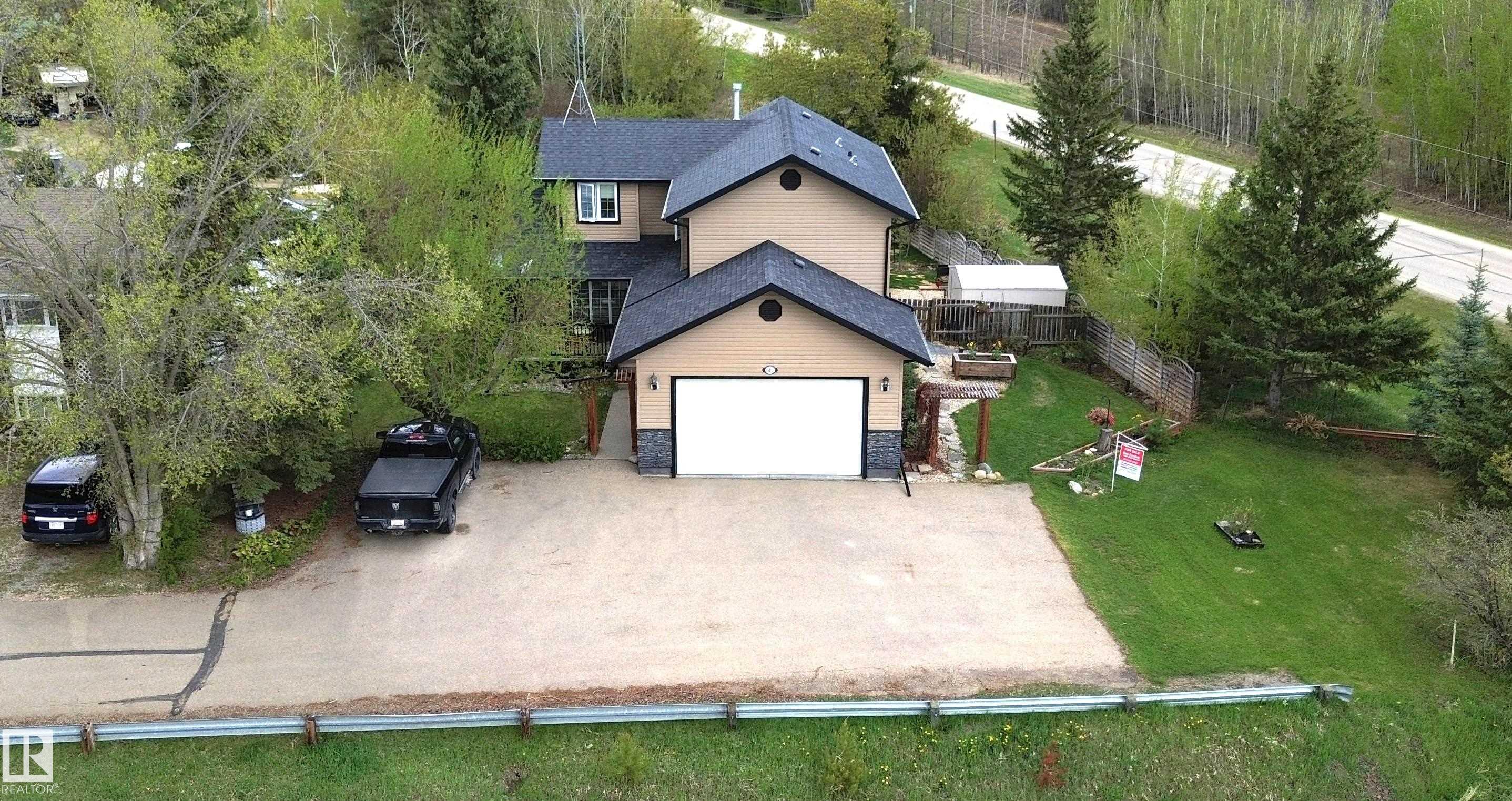 501 Lakeside Drive, Spring Lake, Rural Parkland County