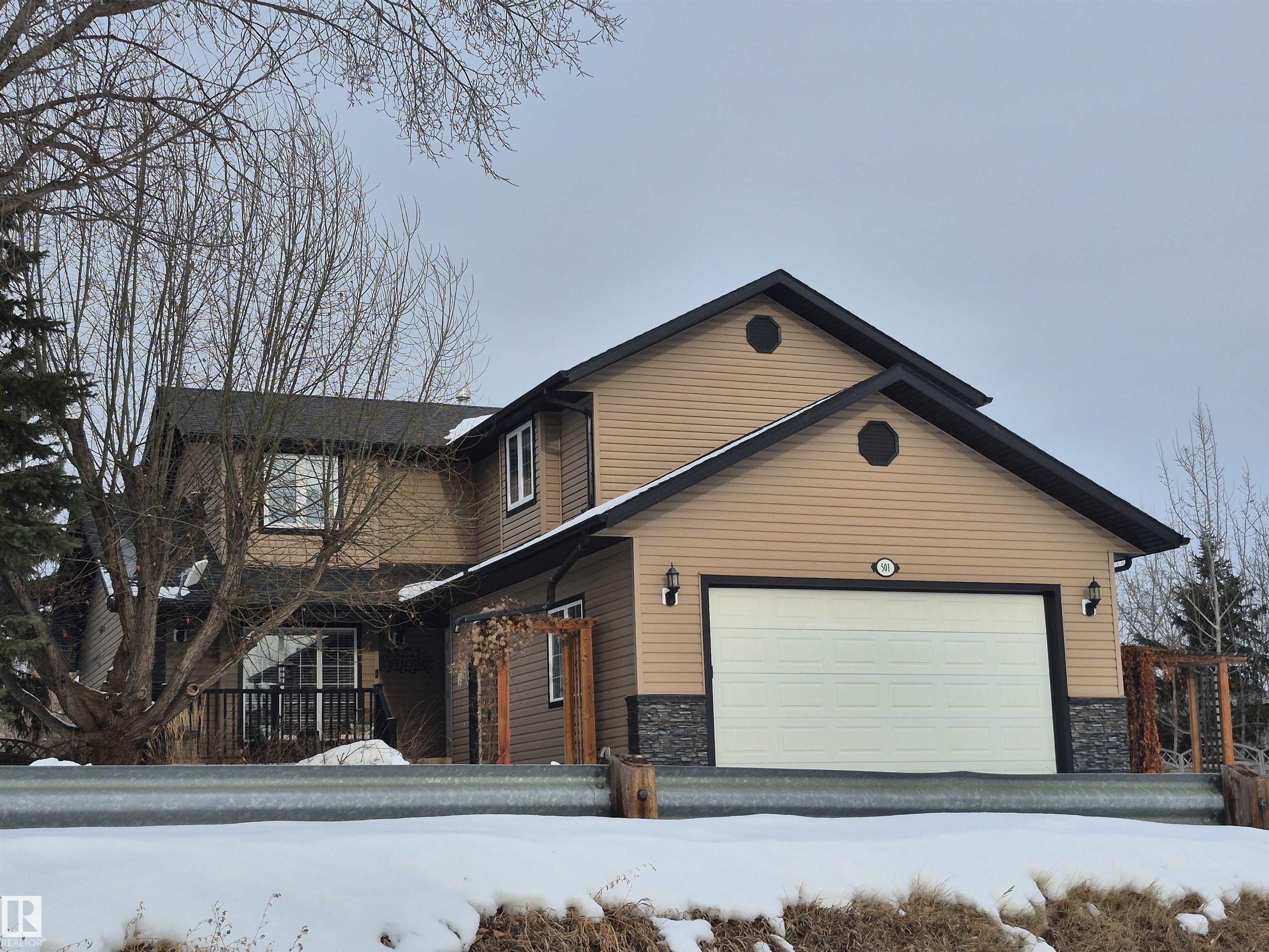 501 Lakeside Drive, Spring Lake, Rural Parkland County