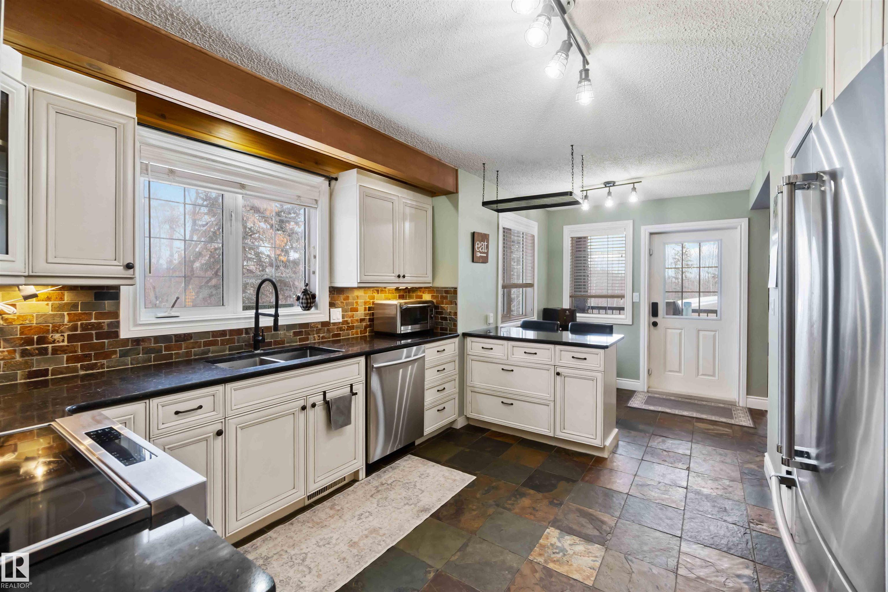 Photo 32 at 501 Lakeside Drive, Spring Lake, Rural Parkland County