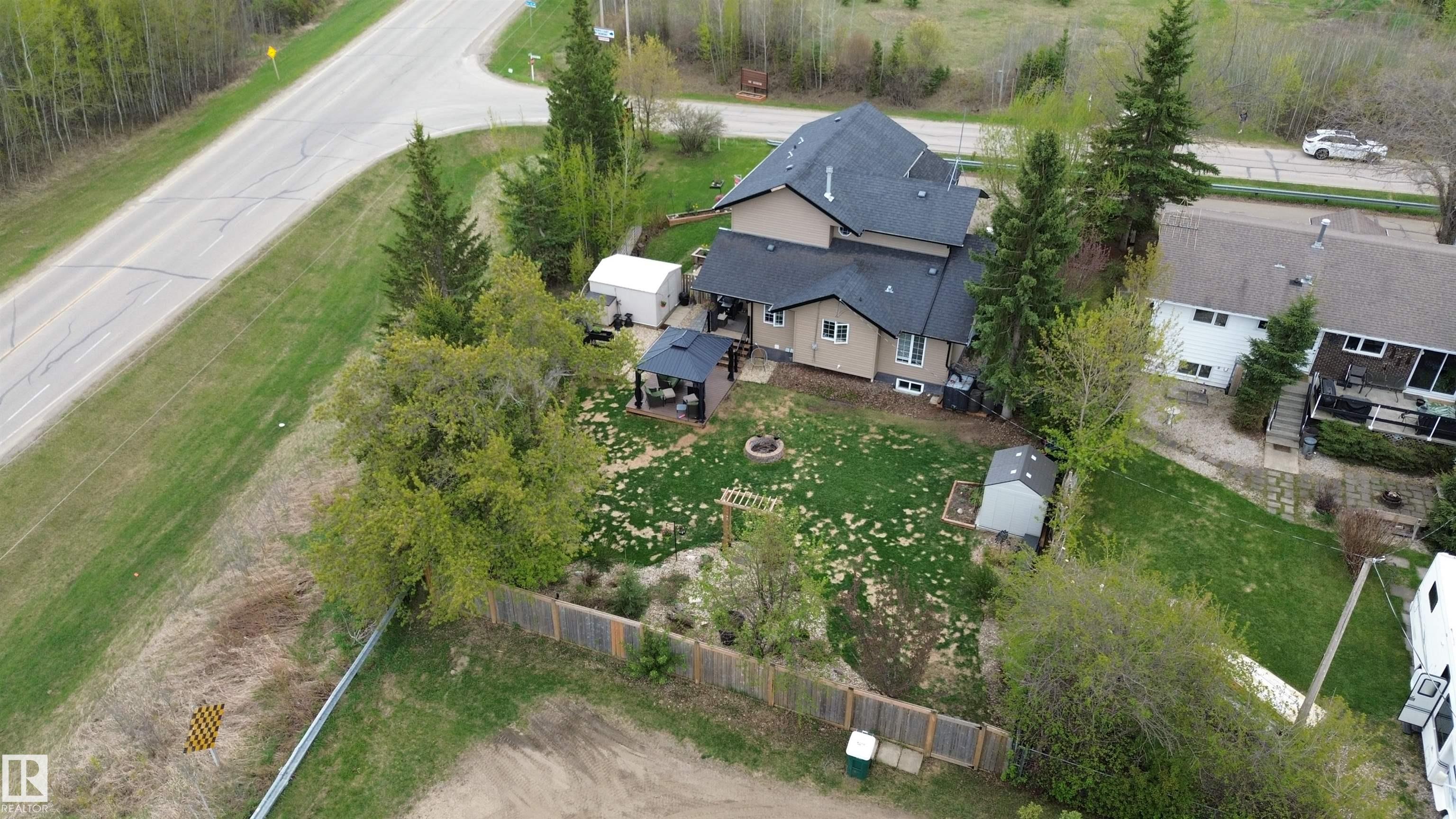 Photo 6 at 501 Lakeside Drive, Spring Lake, Rural Parkland County